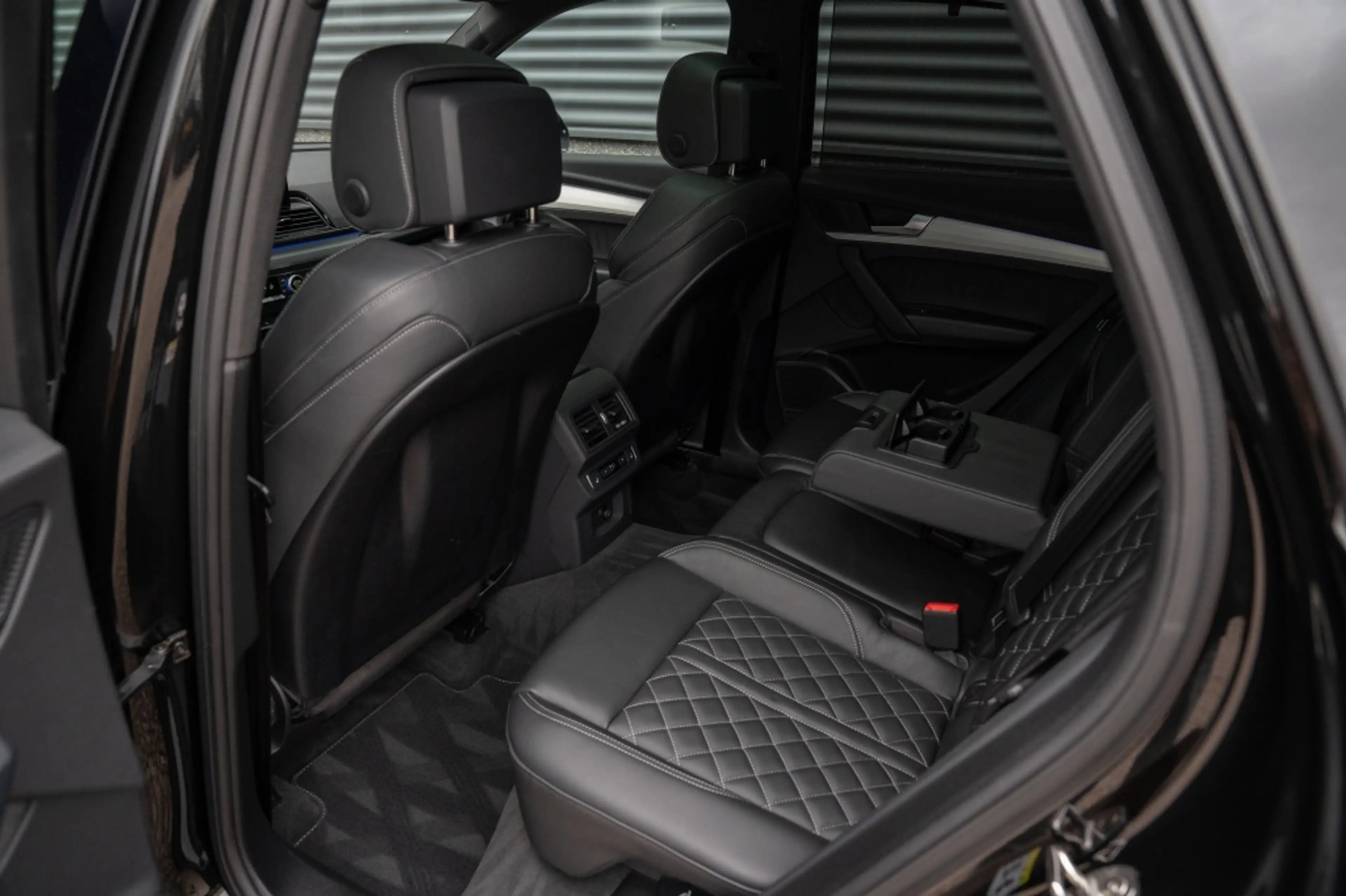 Audi Q5 50 TFSIe Competition 300PK | Luchtv | RS-Stoelen | — photo 41