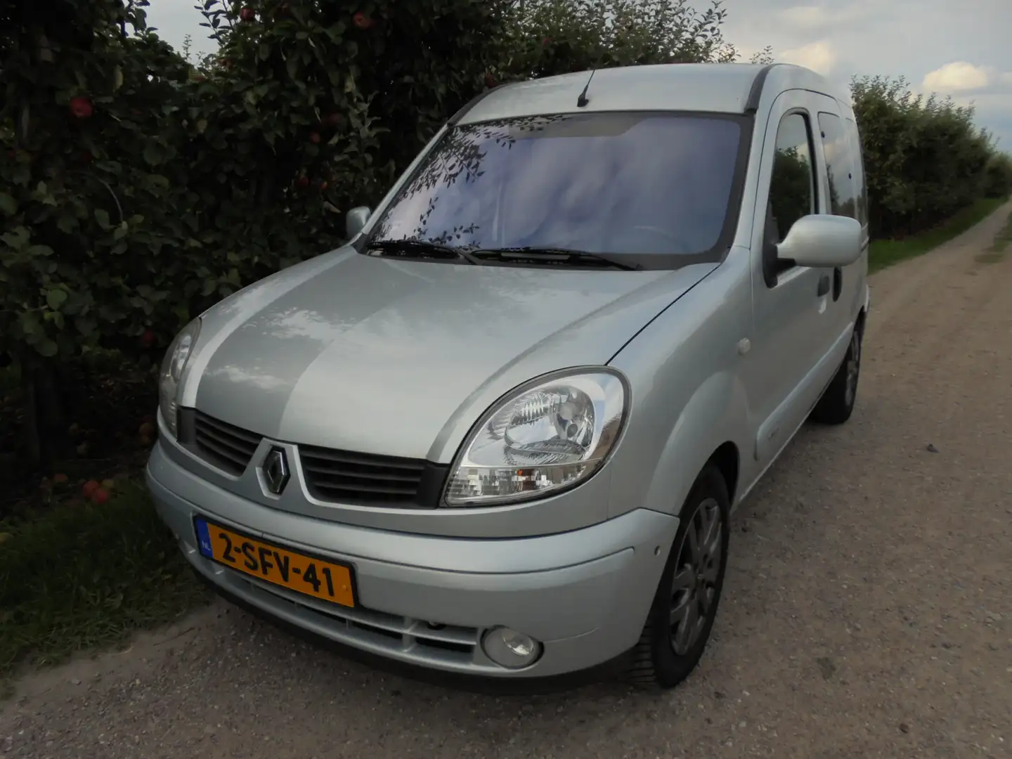 Renault Kangoo 1.6-16V Privilège Automaat **AIRCO**AUTOMAAT**STOE Argent - 2