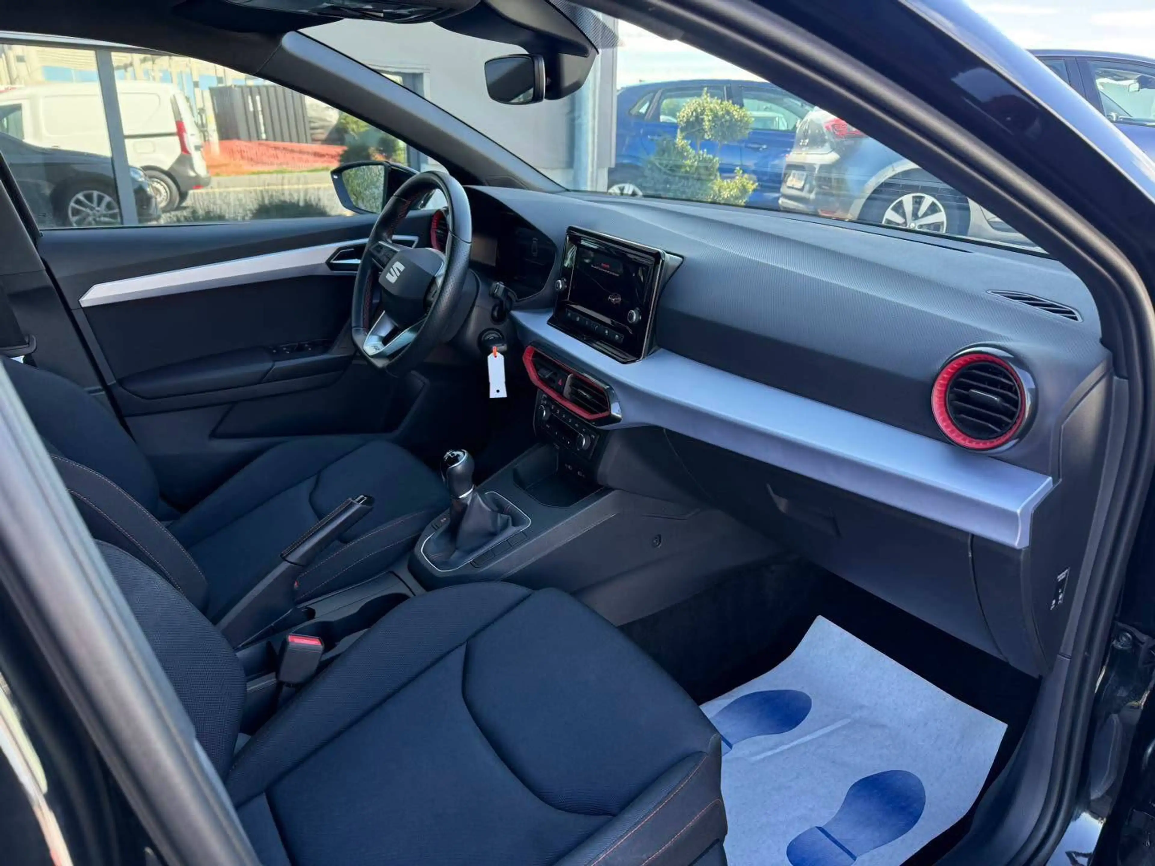 SEAT Ibiza Ibiza 1.0 TSI Style — photo 9