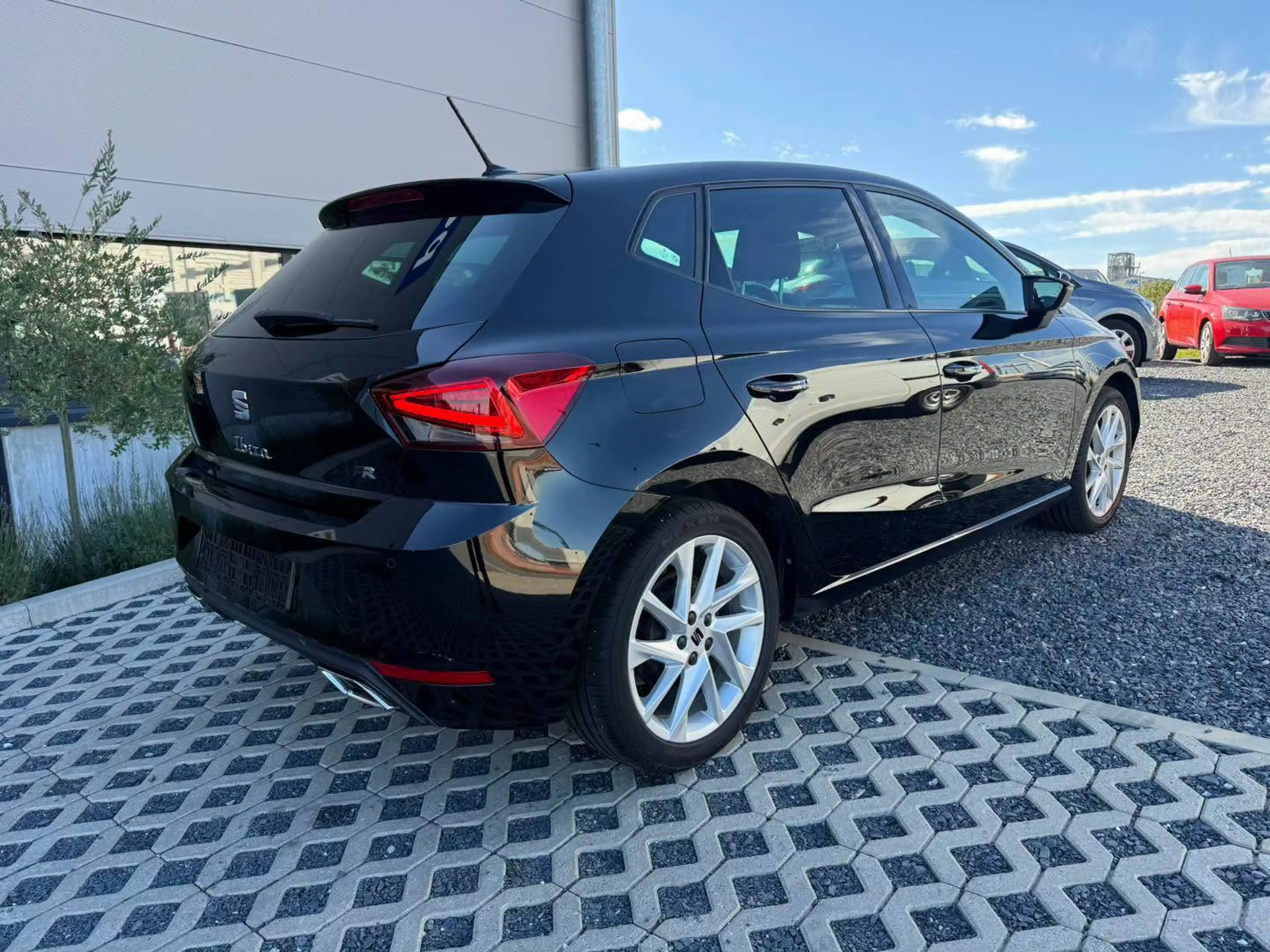 SEAT Ibiza Ibiza 1.0 TSI Style — photo 4