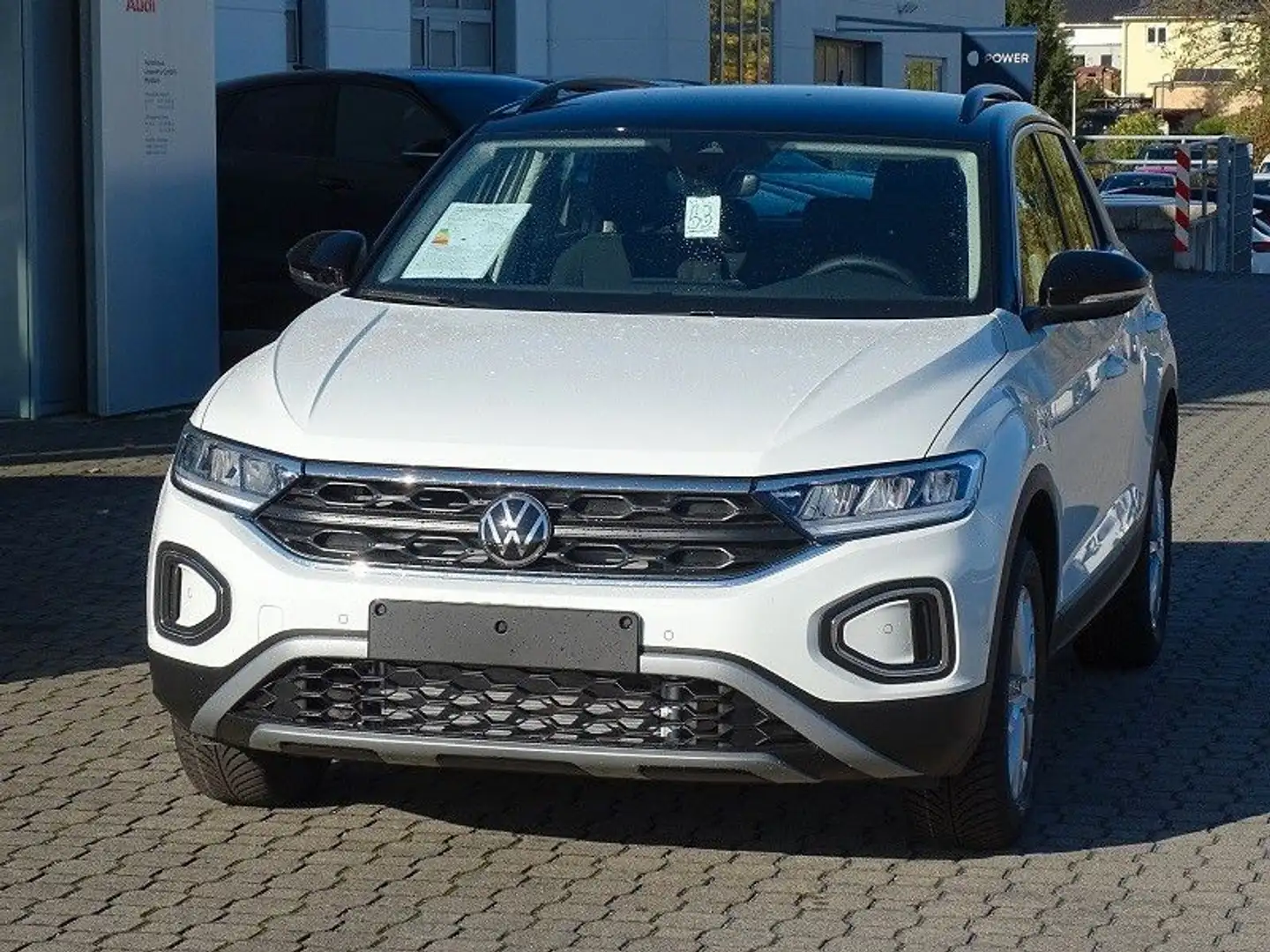 Volkswagen T-Roc 1.5 TSI DSG Life Weiß - 2