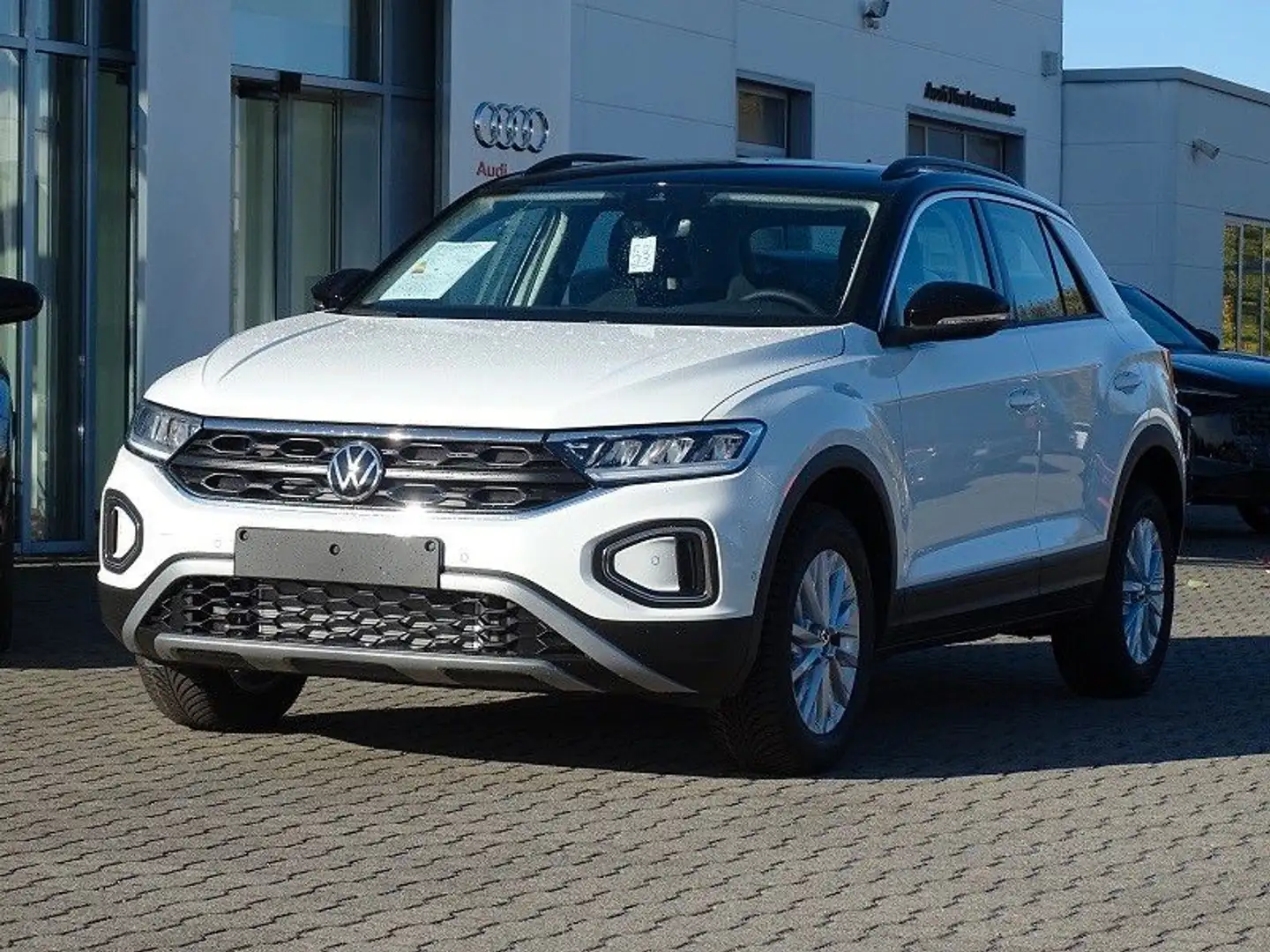 Volkswagen T-Roc 1.5 TSI DSG Life Weiß - 1