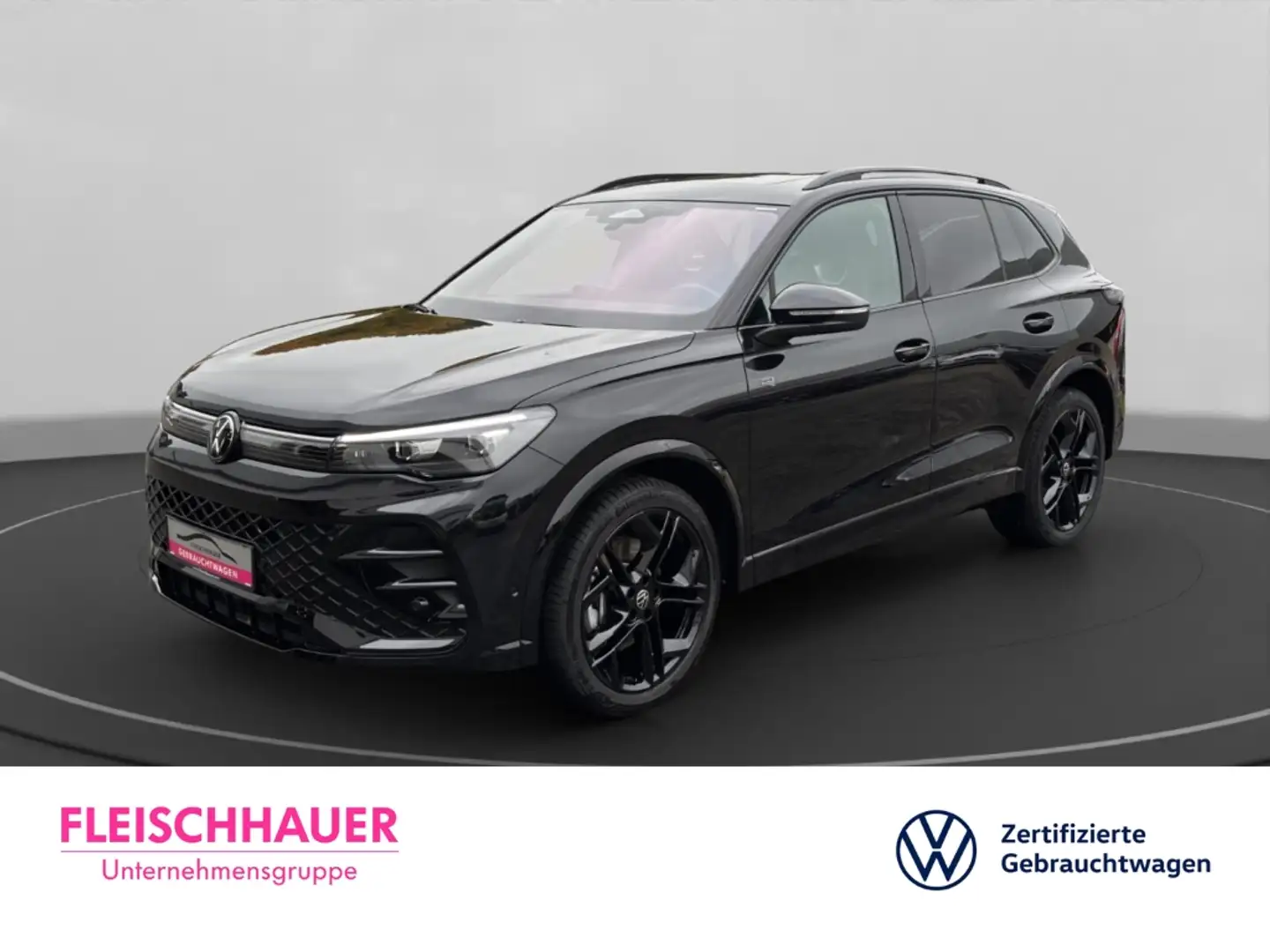 Volkswagen Tiguan 2.0 TDI R-Line DSG+ACC+SHZ+PANORAMA+AHK Schwarz - 1
