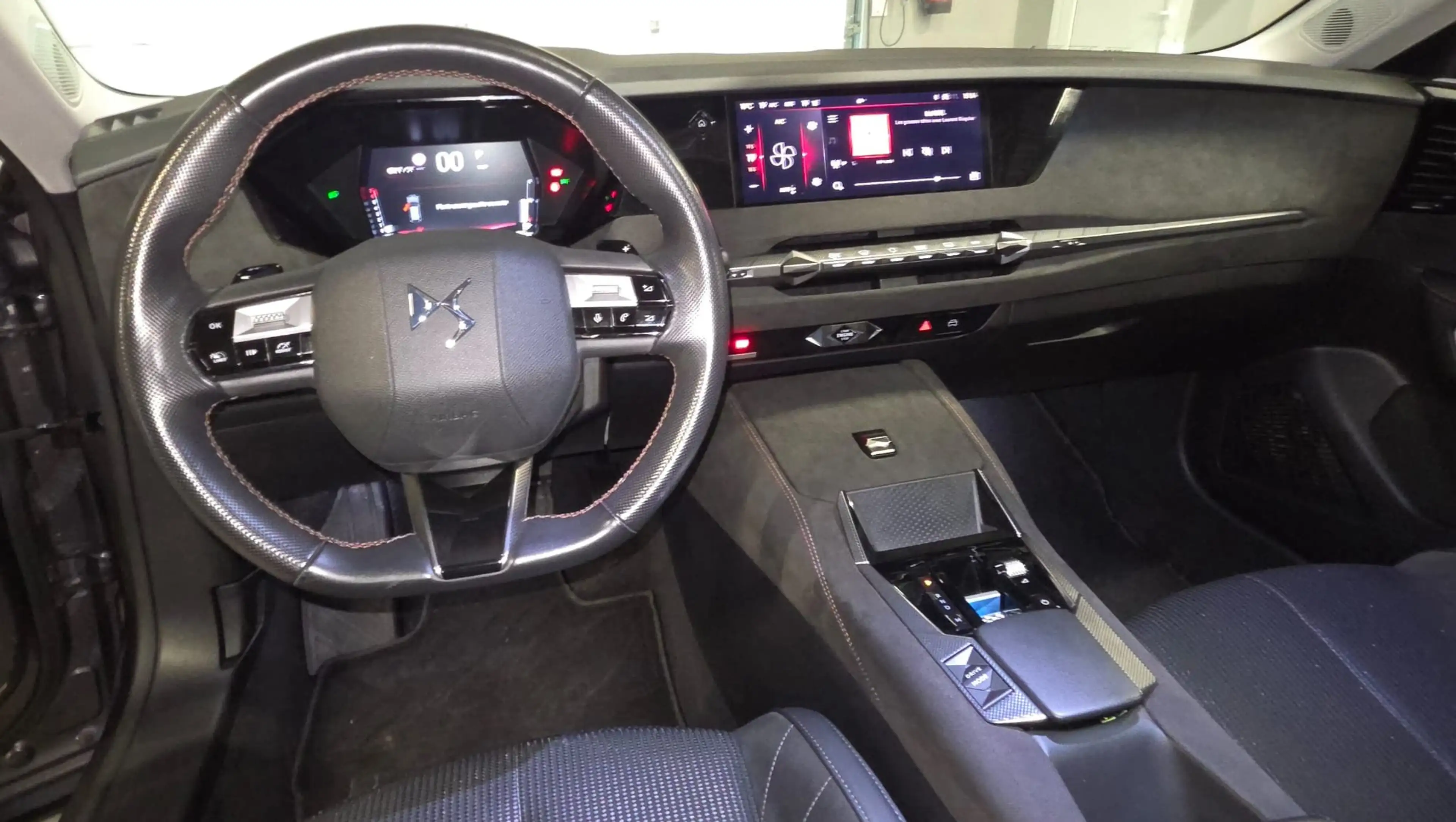 Citroen DS4 1.2 Puretech Performance Line — photo 14