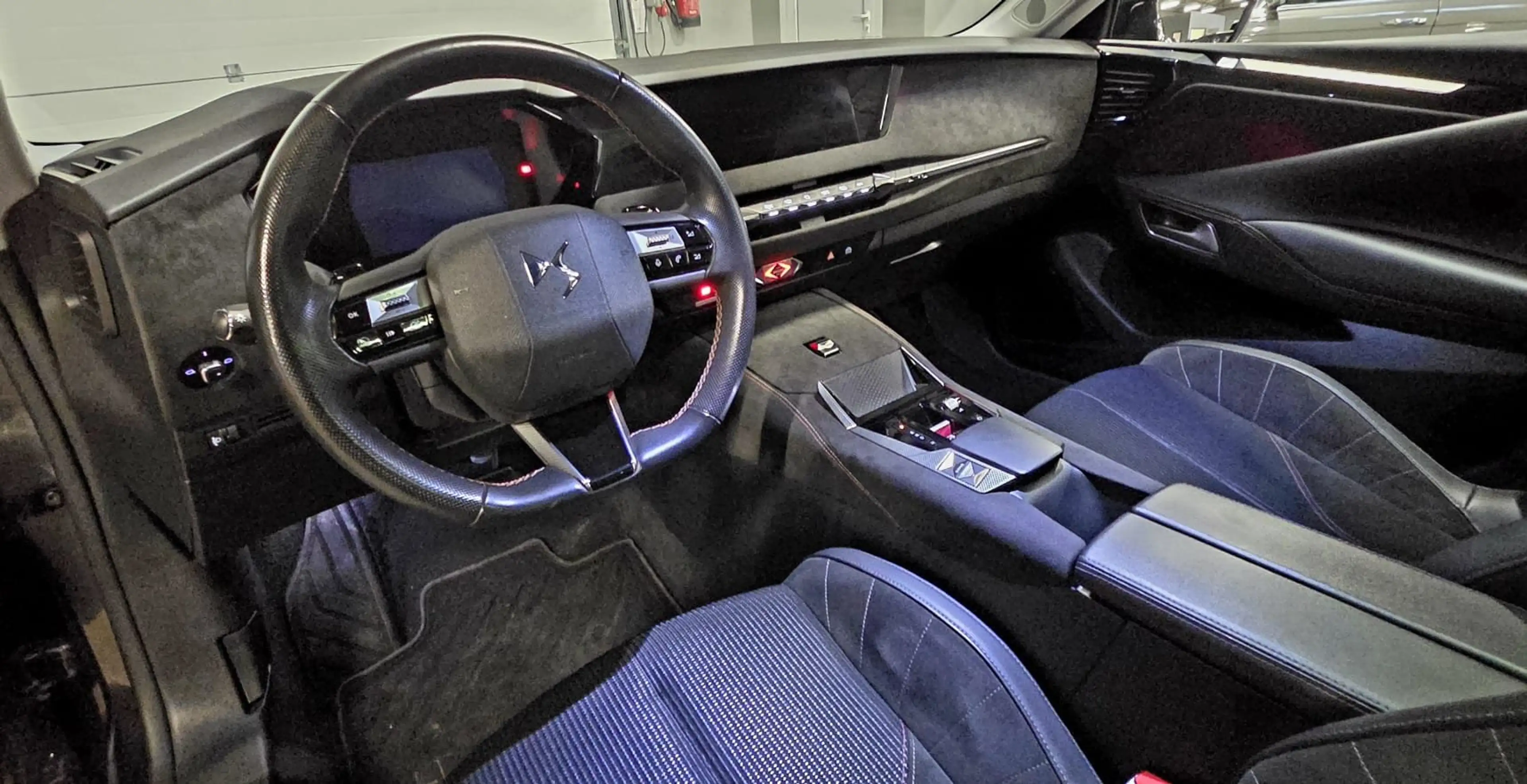 Citroen DS4 1.2 Puretech Performance Line — photo 11