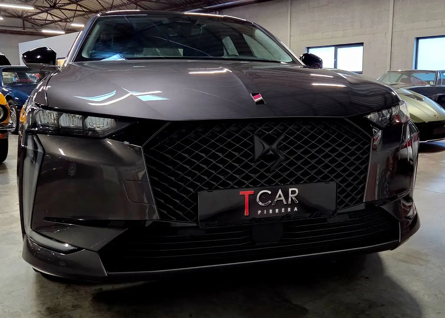 Citroen DS4 1.2 Puretech Performance Line Grau - 1