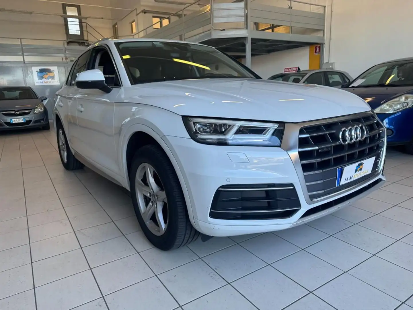 Audi Q5 2.0 TDI 190 CV quattro S tronic Business Sport Blanc - 1