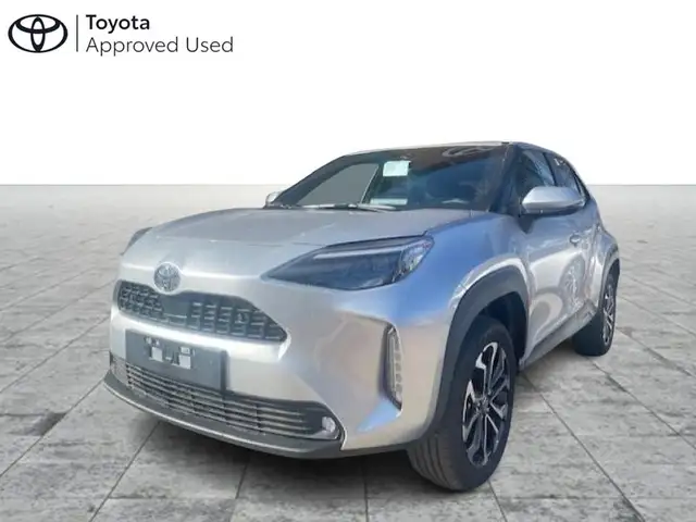 Toyota Yaris Cross DYNAMIC PLUS + EXECUTIVE PACK