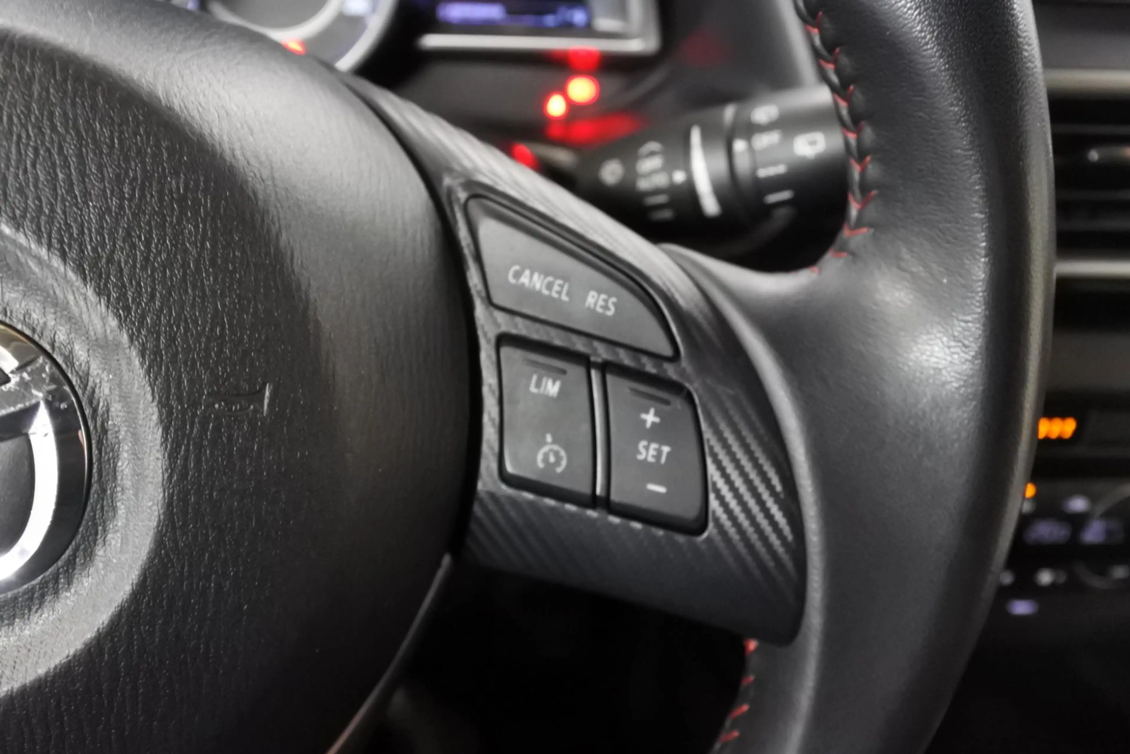Mazda 3 2.0 120pk Automaat Exclusive-Line 18" — photo 15