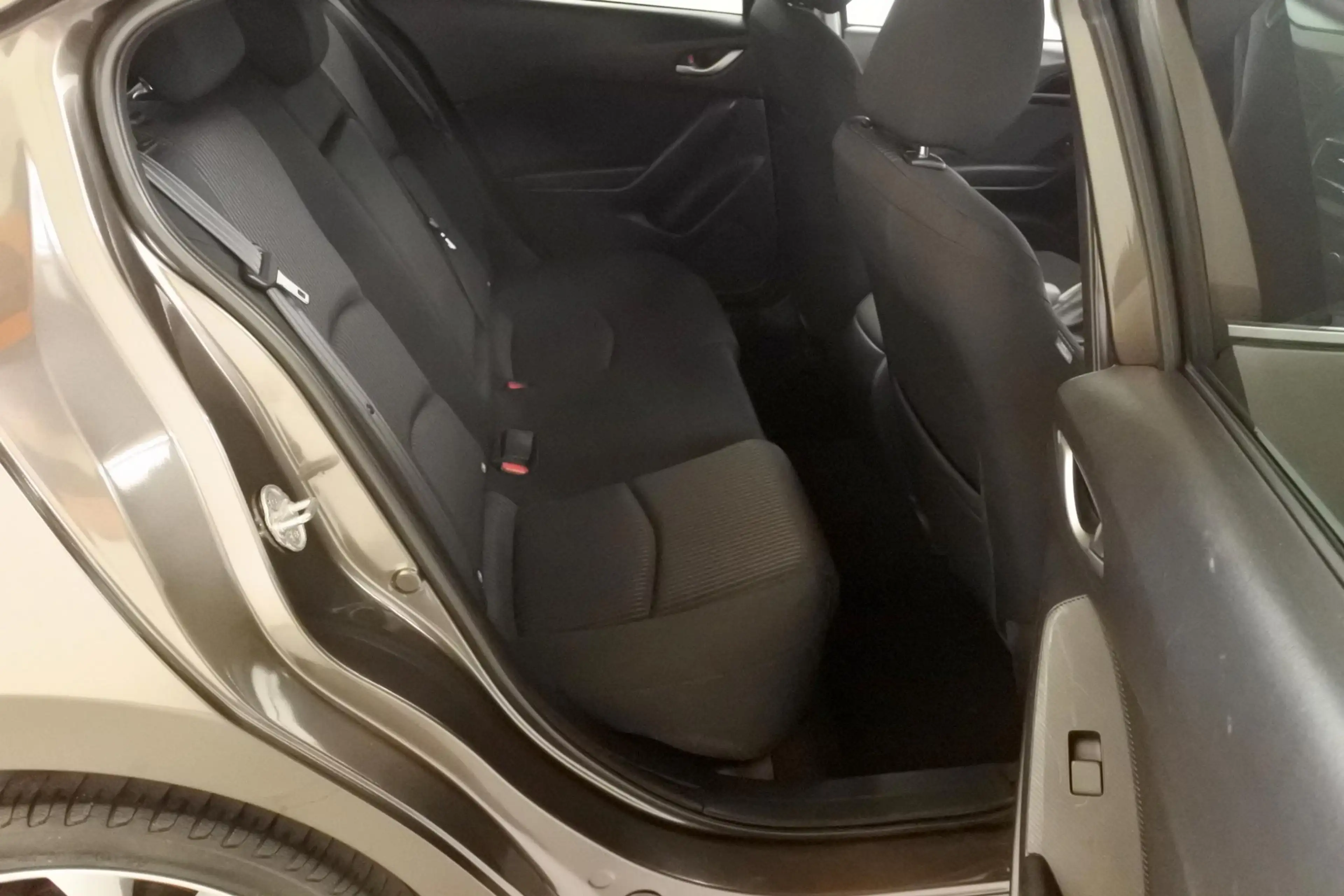 Mazda 3 2.0 120pk Automaat Exclusive-Line 18" — photo 25