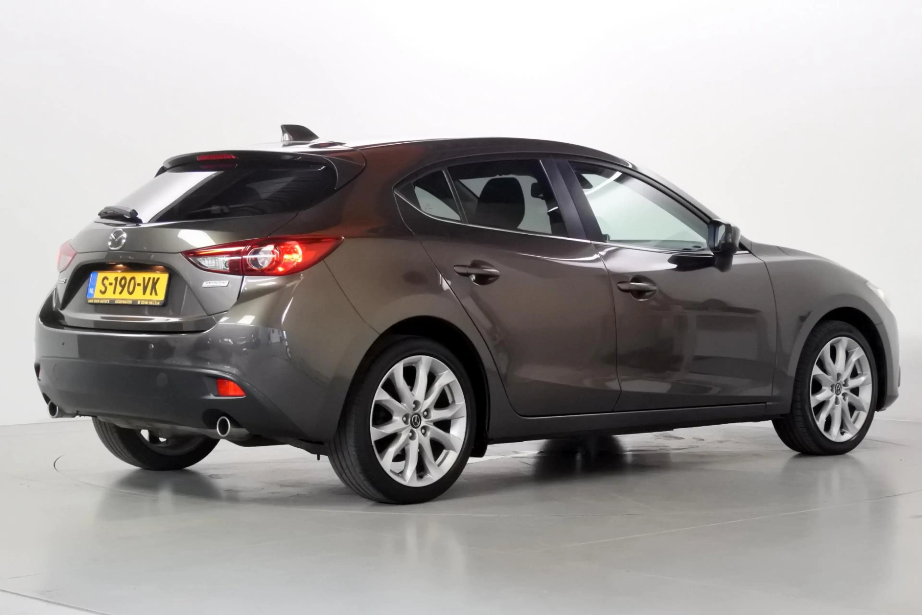 Mazda 3 2.0 120pk Automaat Exclusive-Line 18" — photo 2