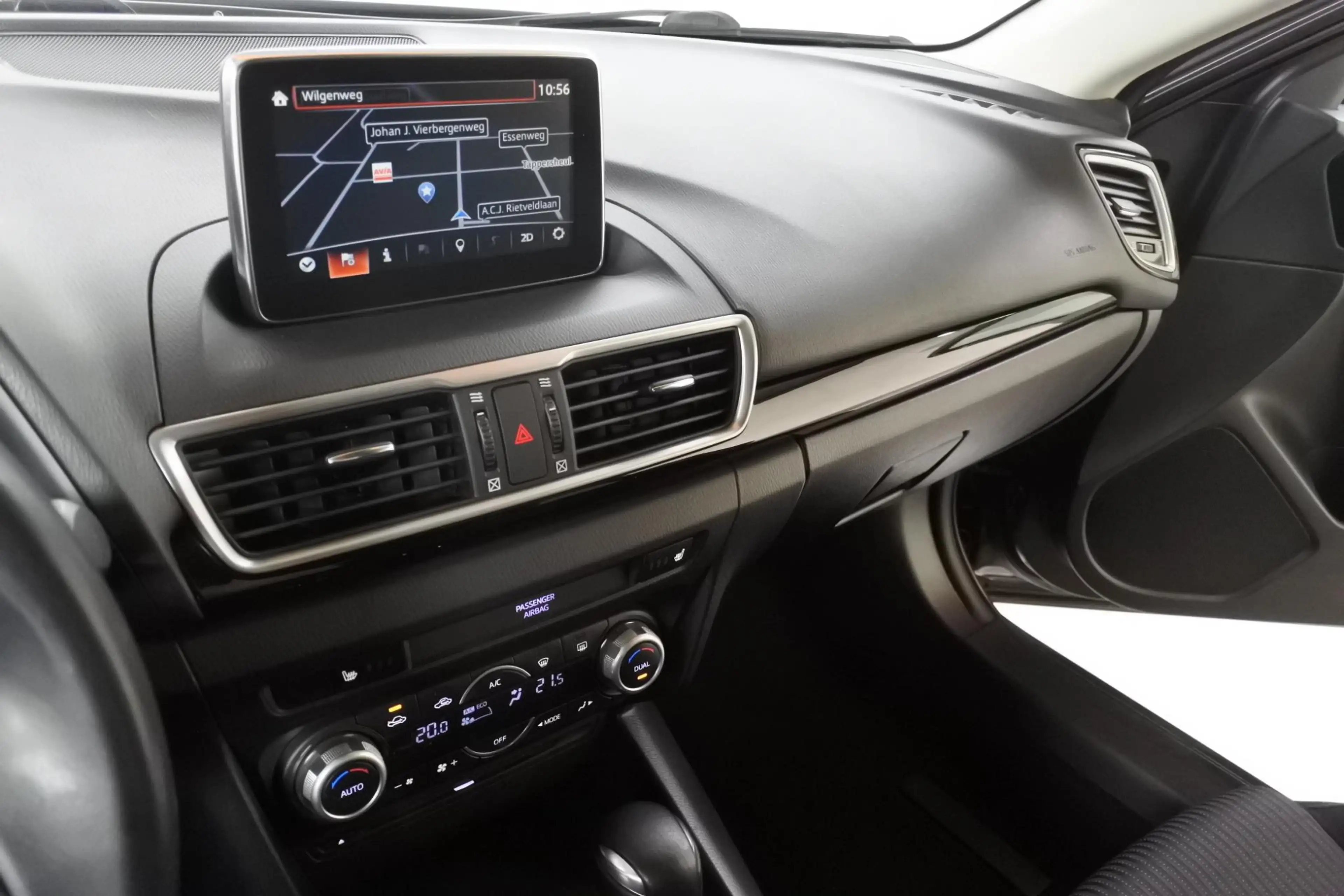 Mazda 3 2.0 120pk Automaat Exclusive-Line 18" — photo 17