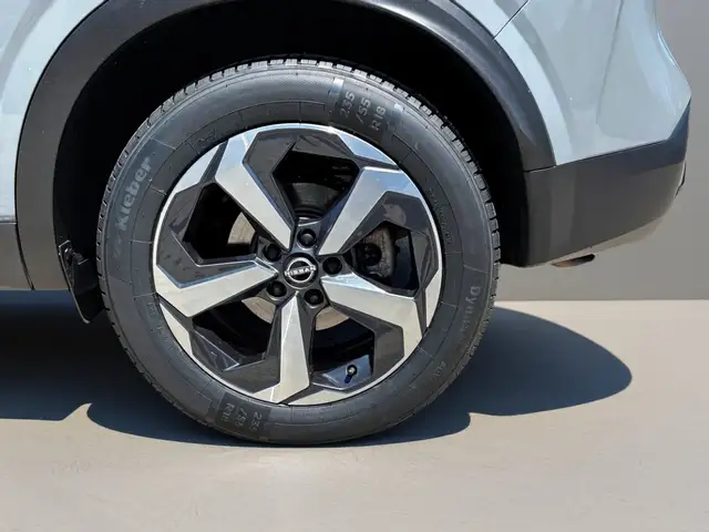 Nissan Qashqai view 23