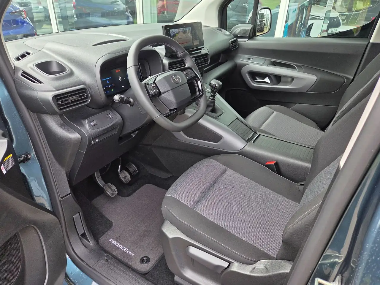 Toyota Proace City Verso 1.2 L1 Teamplayer LED 9
