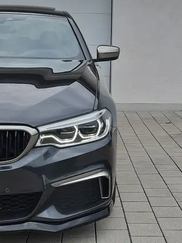 BMW 550 i xDrive Limo/S-Dach/LED/360°/HuD/DigitC/20"