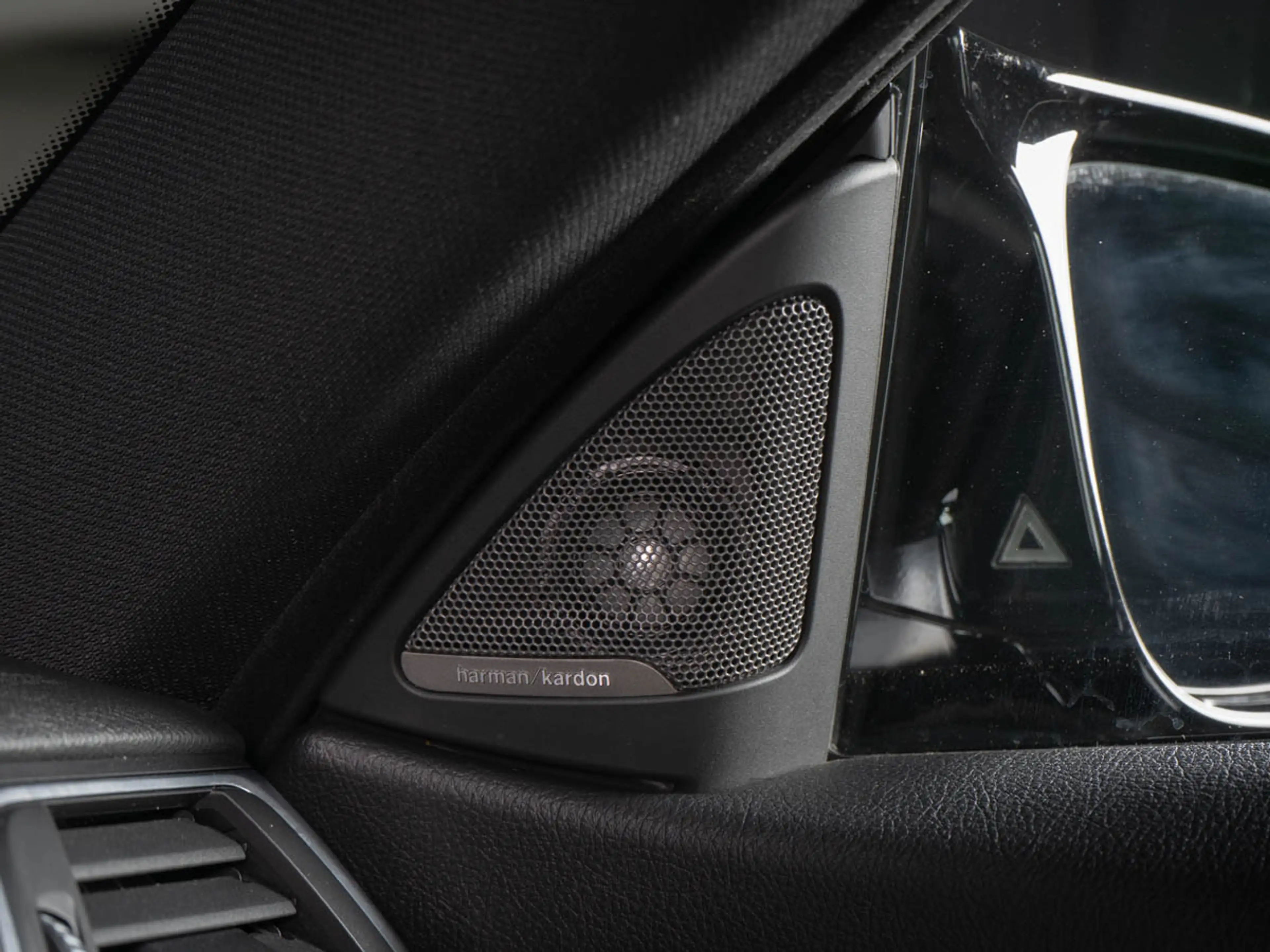 BMW M4 Competition Coupe *FROZEN*VOLL* — photo 13