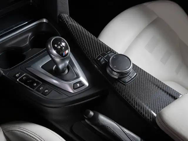 BMW M4 view 14