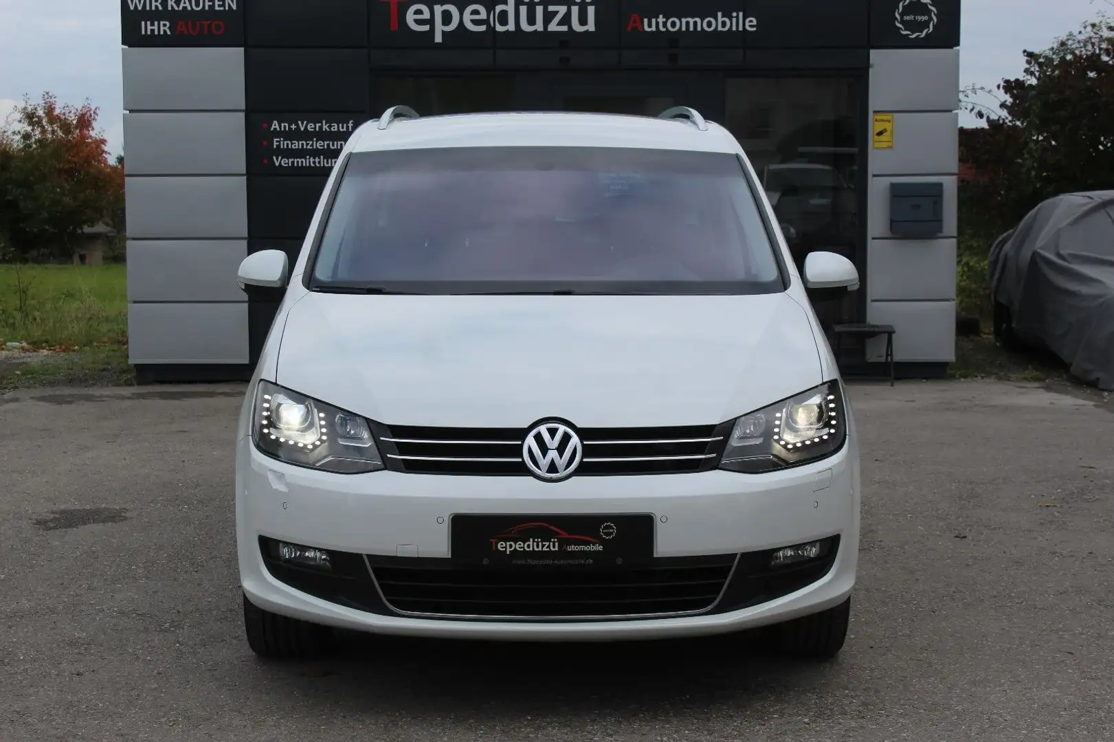 Volkswagen Sharan Life BMT*BI-XENON*NAVI*R-KAM*2xEL.TÜRE* Weiß - 2