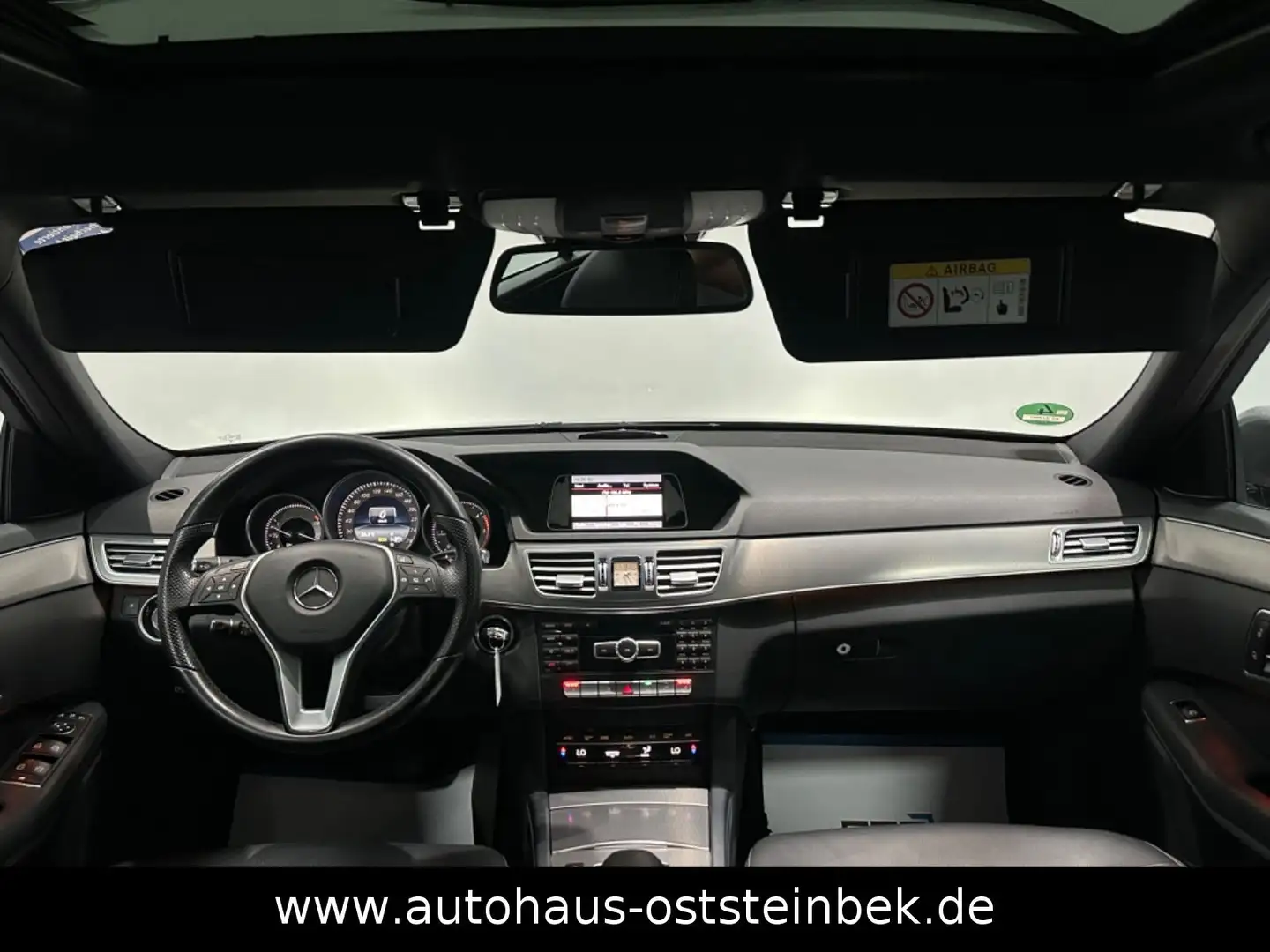 Mercedes-Benz E 220 T CDI BLUEEFFICIENCY/7G-TRONIC/LED/SHZ/AHK Silber - 2