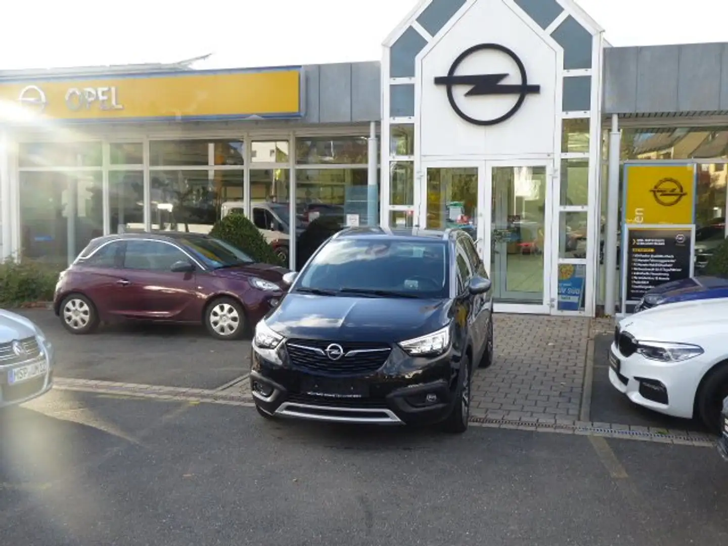 Opel Crossland X Crossland X 1.2 Start/Stop Innovation Schwarz - 1