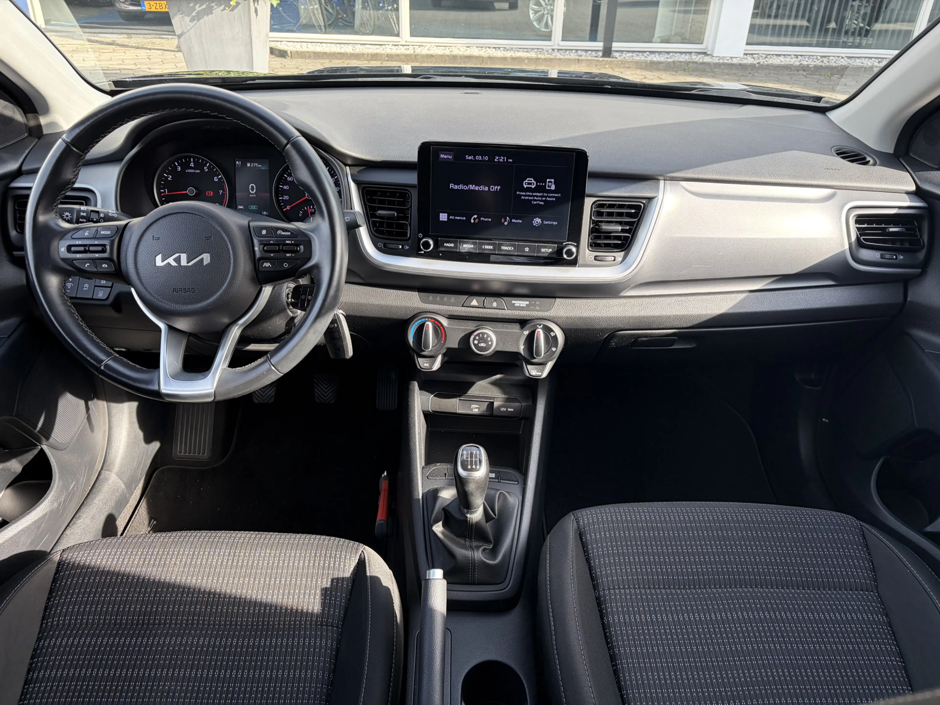 Kia Stonic 1.0 T-GDi MHEV DynamicLine | Camera | Carplay | Cr — photo 2