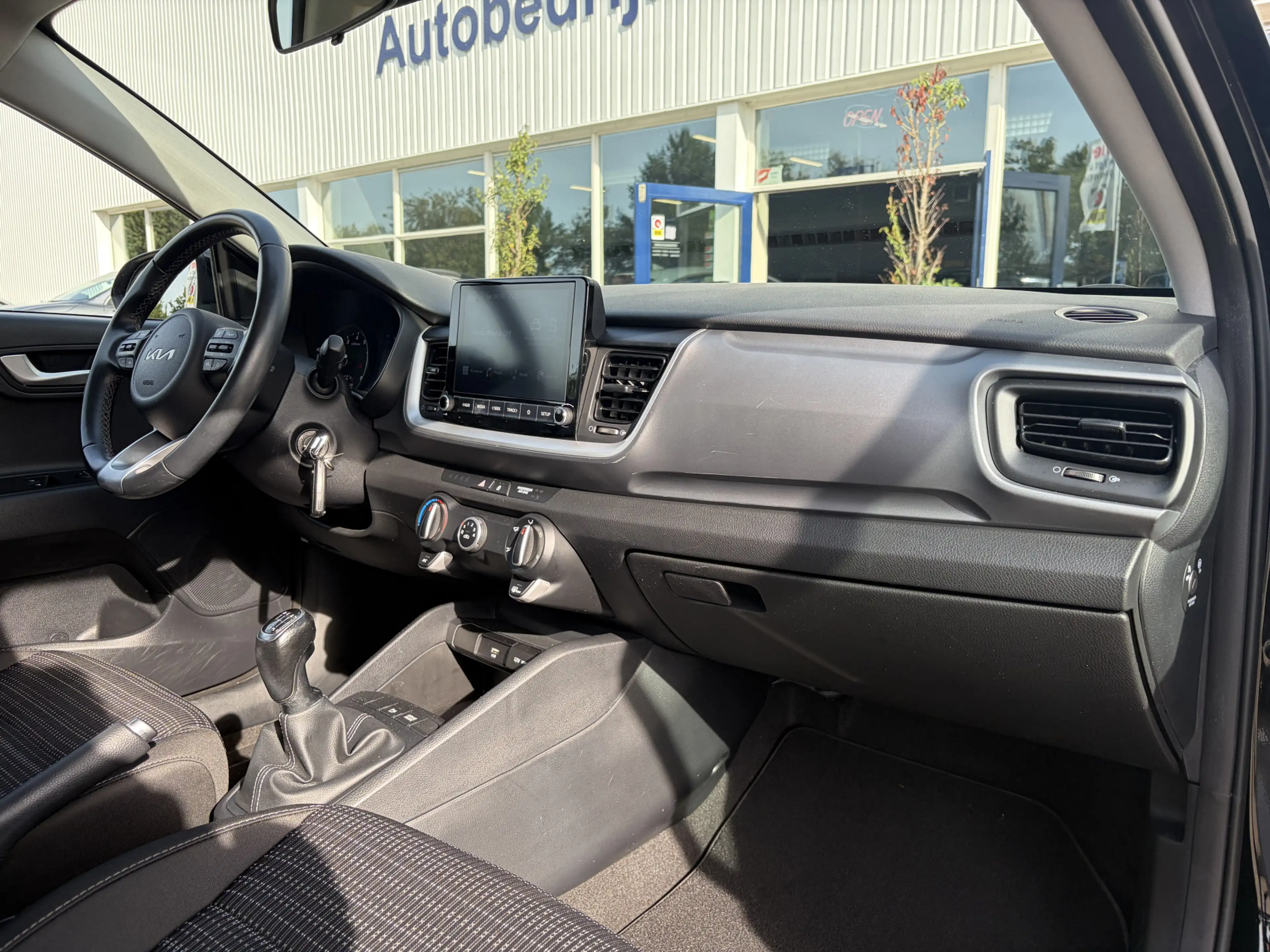 Kia Stonic 1.0 T-GDi MHEV DynamicLine | Camera | Carplay | Cr — photo 7