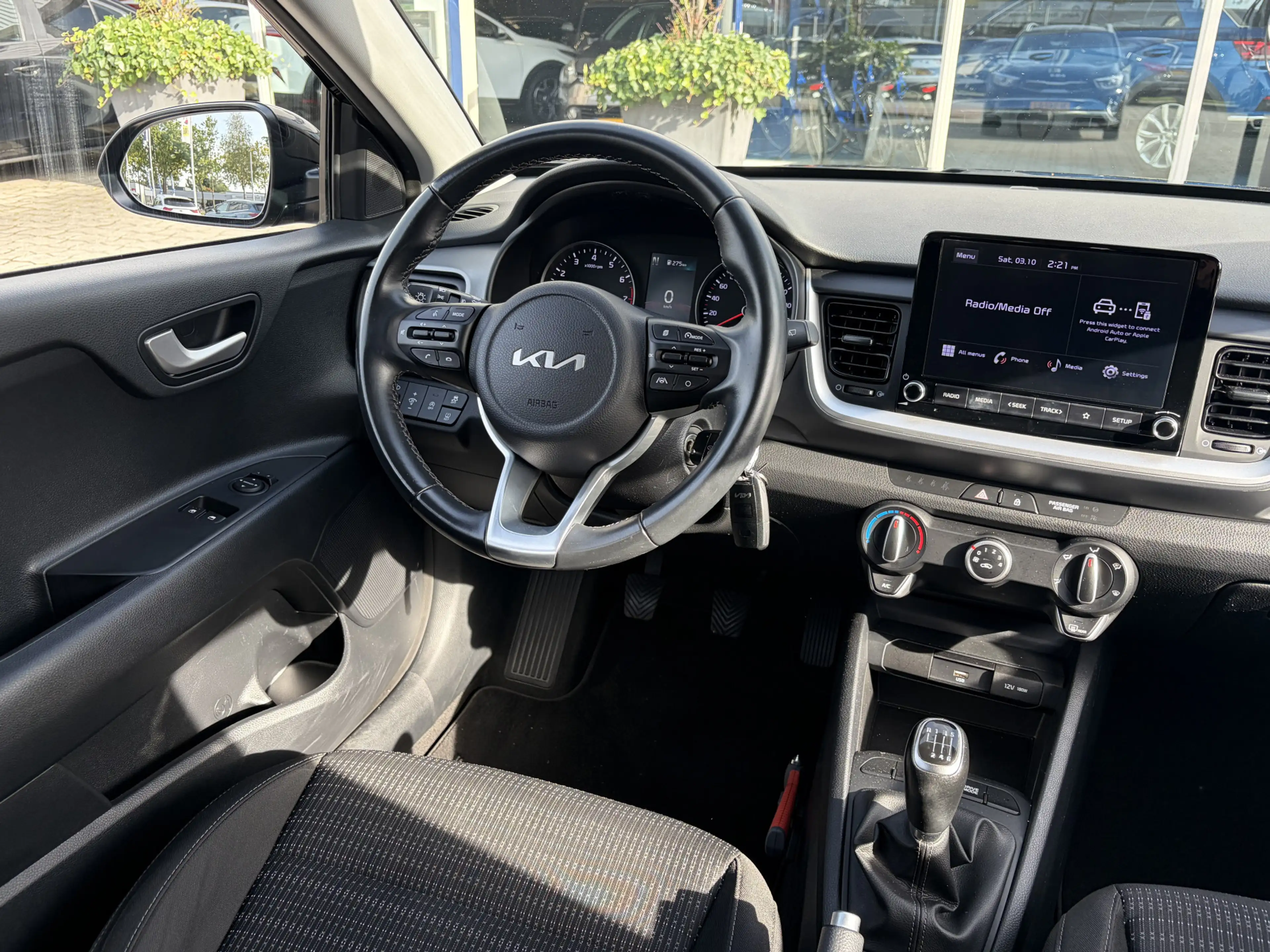 Kia Stonic 1.0 T-GDi MHEV DynamicLine | Camera | Carplay | Cr — photo 9