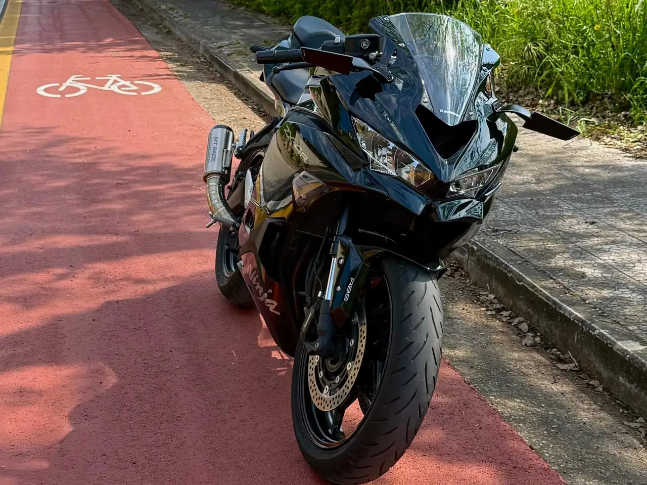 Kawasaki Ninja ZX-4RR