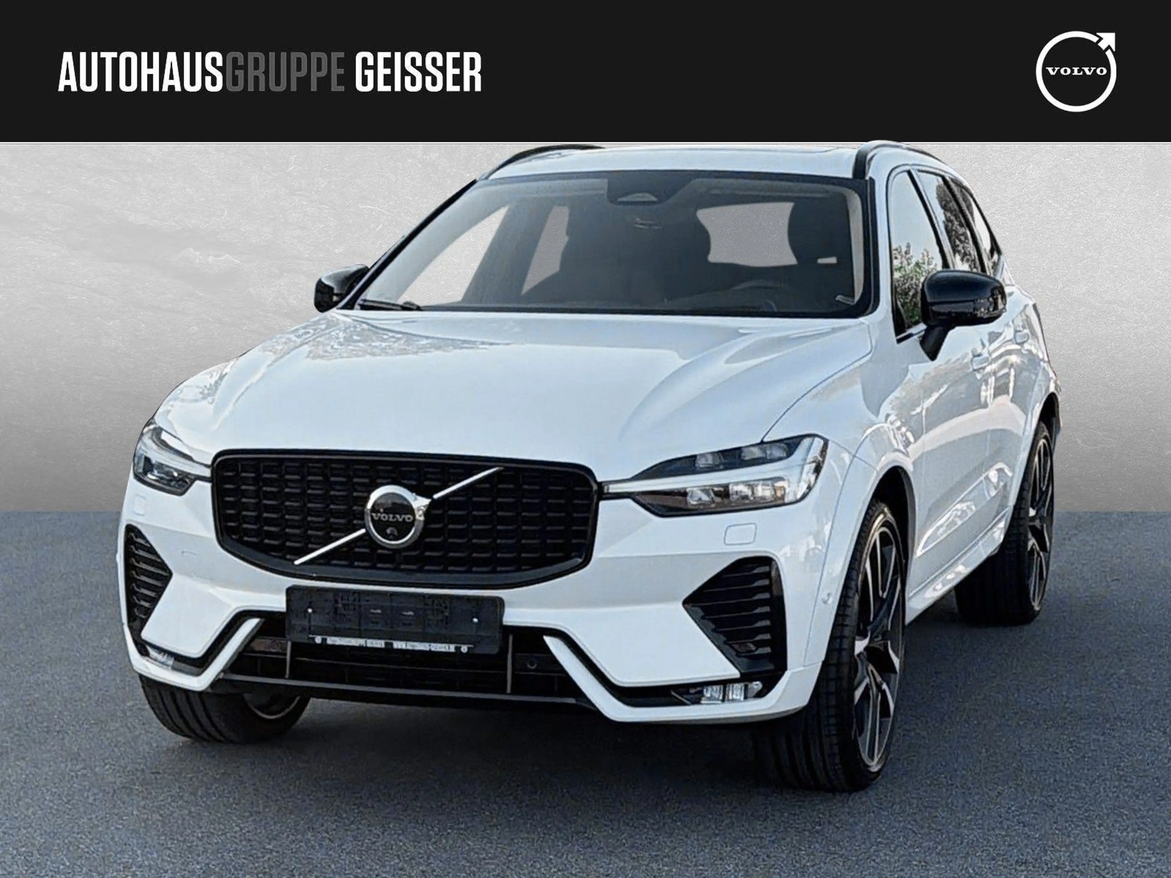 Volvo XC60 B4 AWD Mild Hybrid Ultimate Dark AHK ACC