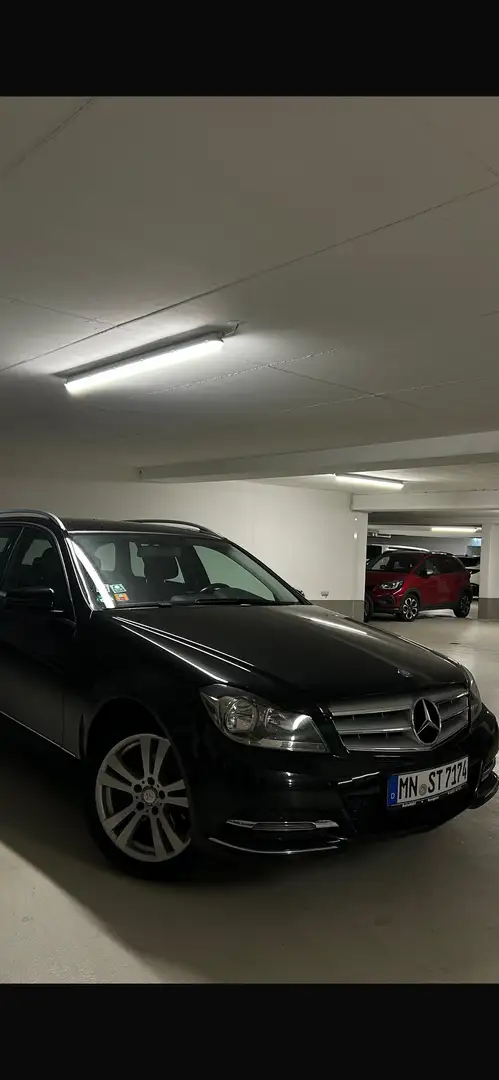 Mercedes-Benz C 180 BlueEFFICIENCY T-Modell (W204 Facelift) Avangarde Schwarz - 1