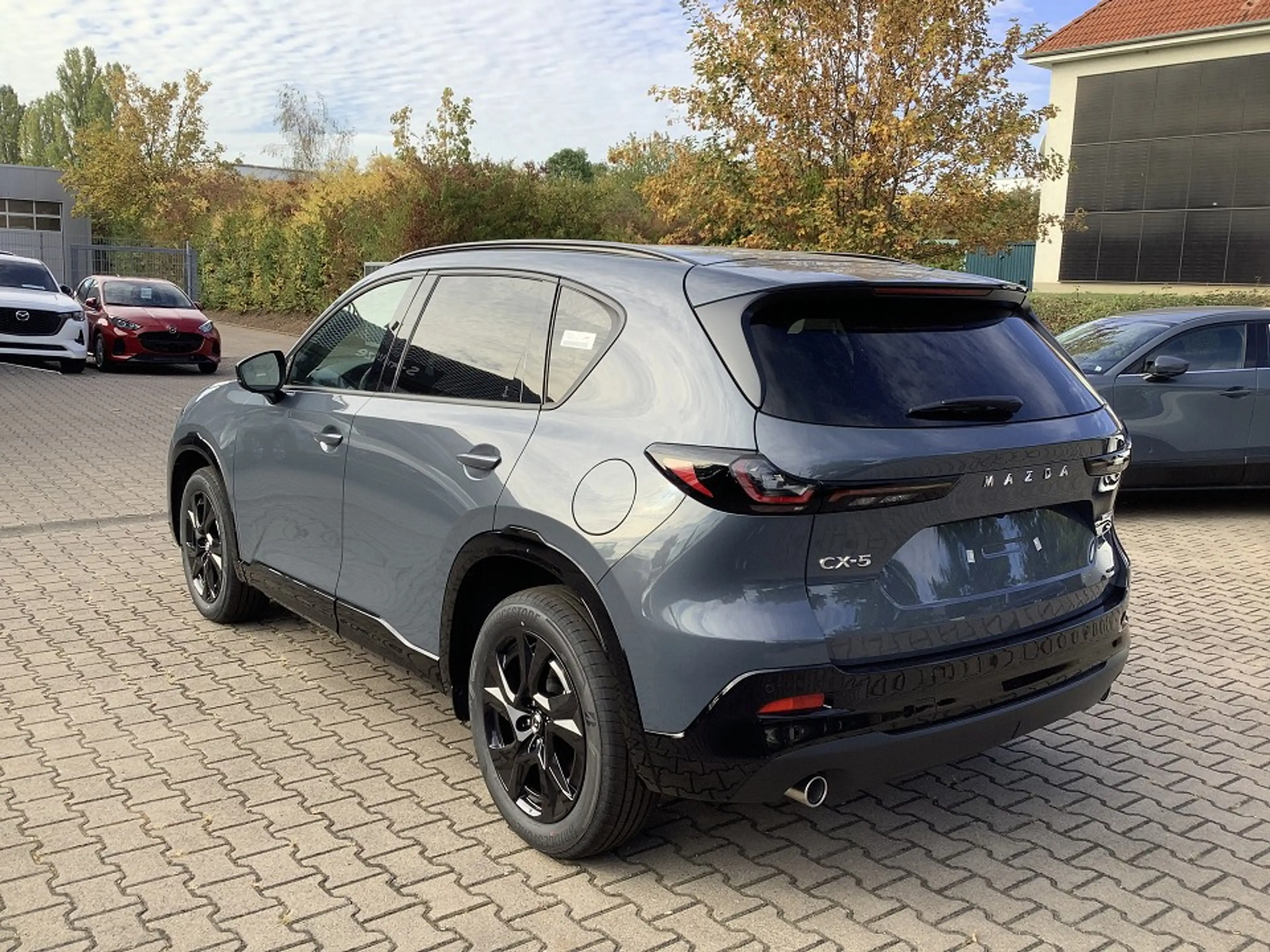 Mazda CX-5 2.5L e-SKYACTIV G Homura Panorama-Glasdach Homura — photo 5