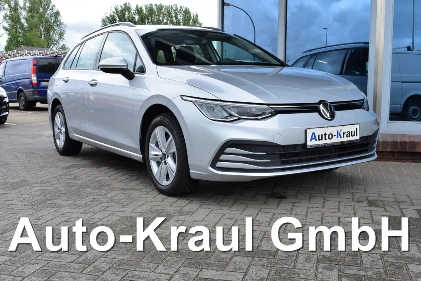 Volkswagen Golf Variant 2.0 TDI SCR Life LED-Scheinwerfer Navi Alu Klimatr Silber - 1