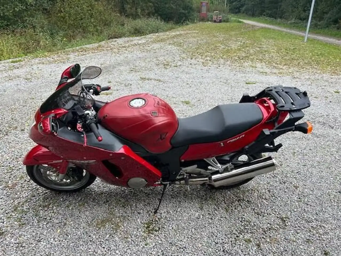 Honda CBR 1100 Rojo - 2