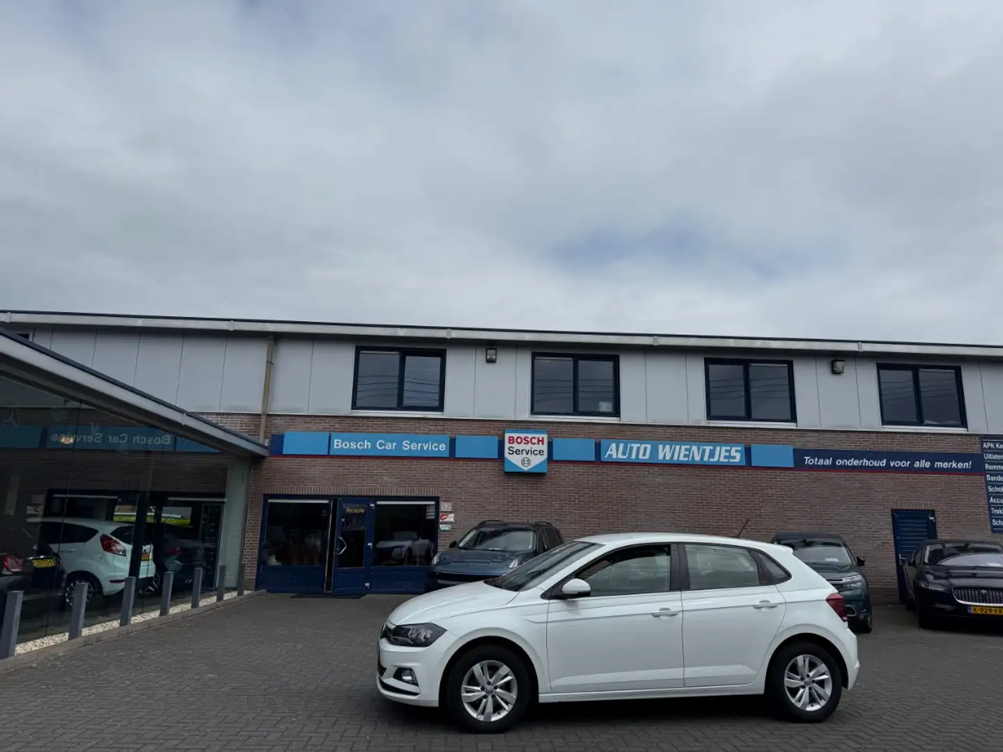 Volkswagen Polo 1.0 TSI | Comfortline 5-Drs | Airco | Navi | Carpl Wit - 1
