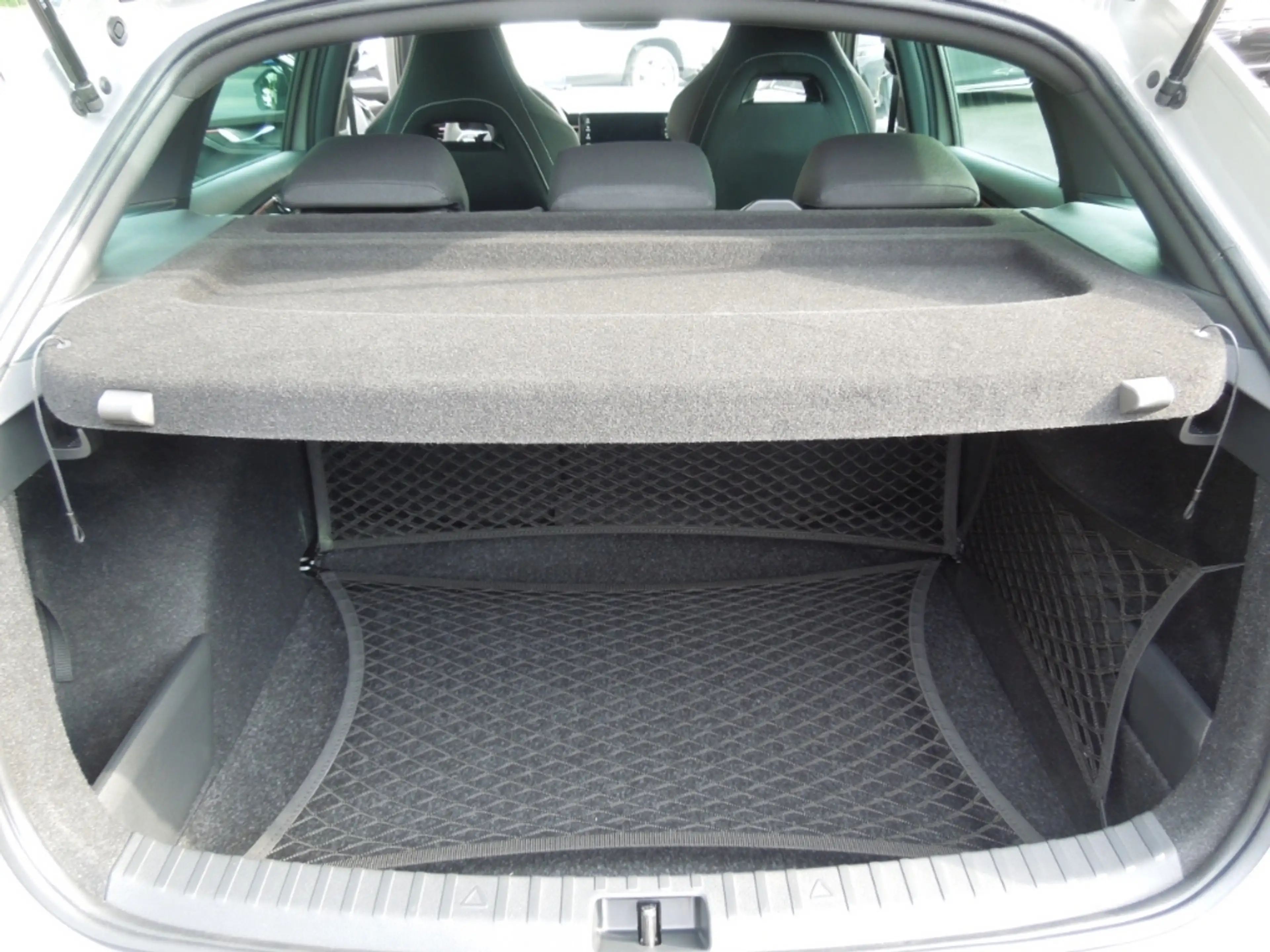 Skoda Scala 1.0TSI Monte-Carlo/Matrix/Panoramadach/Sitzheizung — photo 13