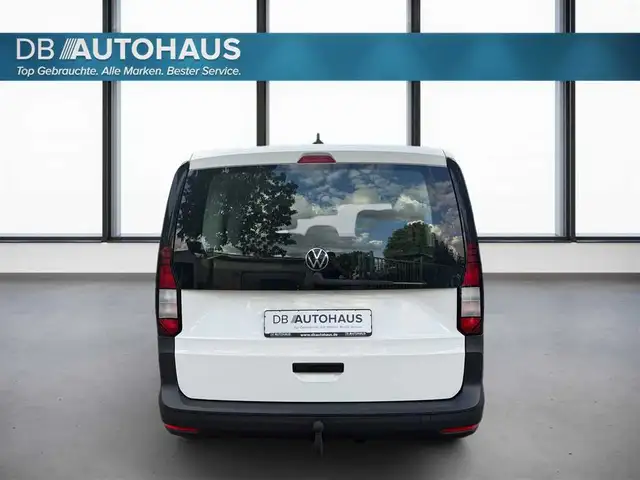 Volkswagen Caddy view 5