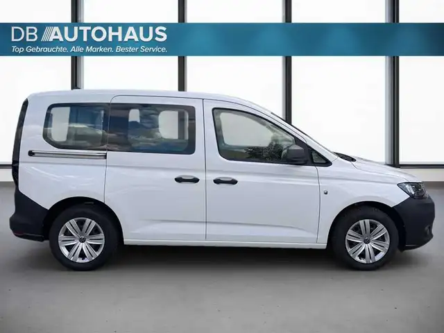 Volkswagen Caddy view 3