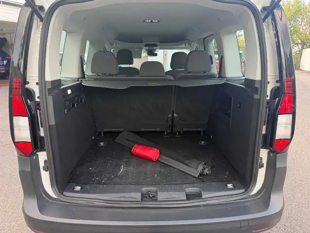 Volkswagen Caddy view 19