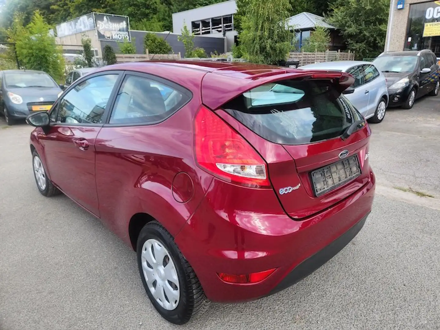 Ford Fiesta Fiesta 1.6 TDCi Trend ECOnetic DPF Violett - 2