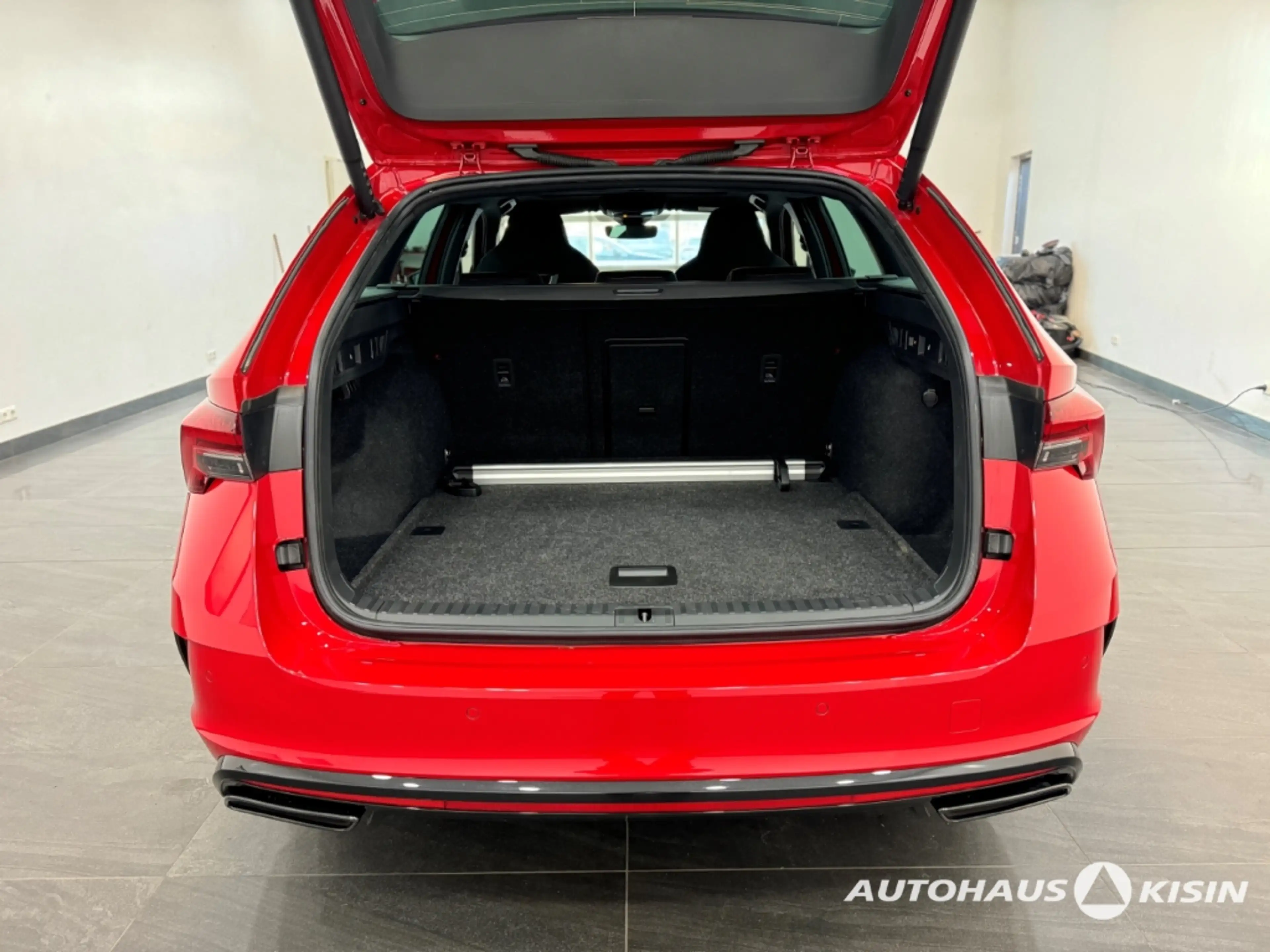 Skoda Octavia Combi 2.0 TSI DSG RS /AHK /Panodach — photo 10