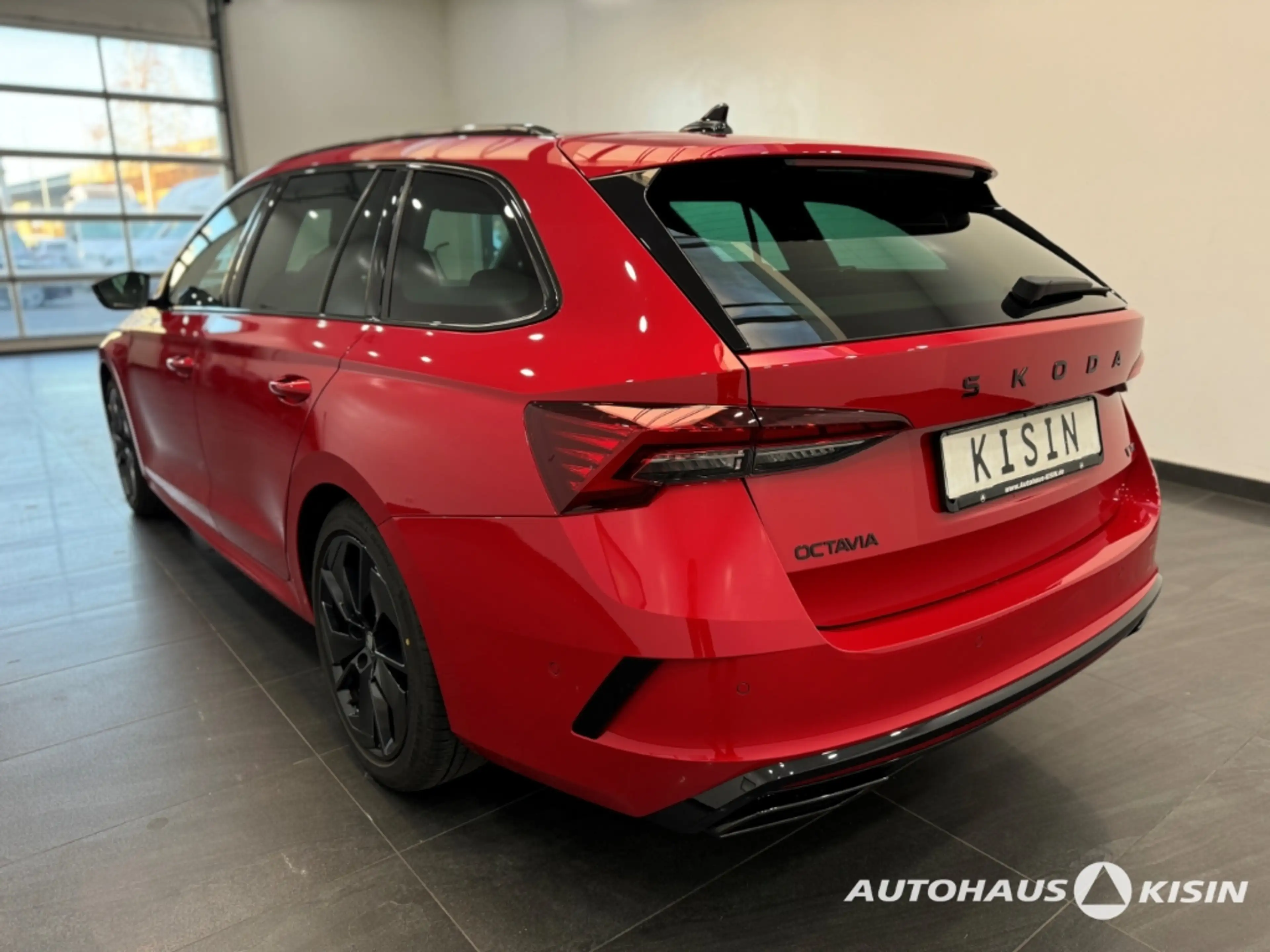Skoda Octavia Combi 2.0 TSI DSG RS /AHK /Panodach — photo 3