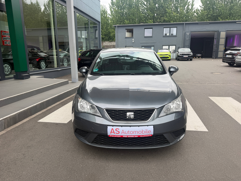 SEAT Ibiza Style Salsa mit Navigation — photo 2