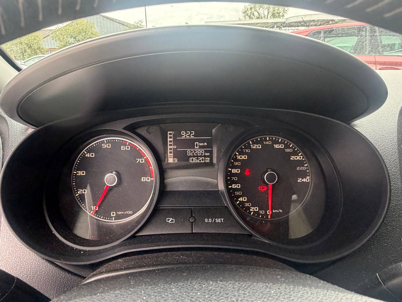 SEAT Ibiza Style Salsa mit Navigation — photo 14