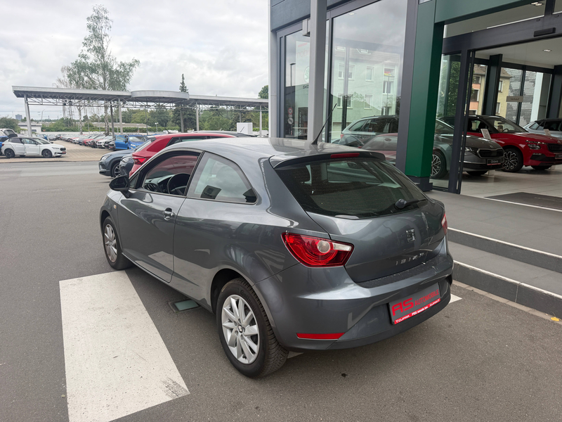 SEAT Ibiza Style Salsa mit Navigation — photo 5