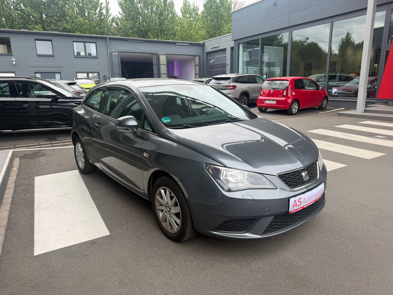 SEAT Ibiza Style Salsa mit Navigation — photo 3