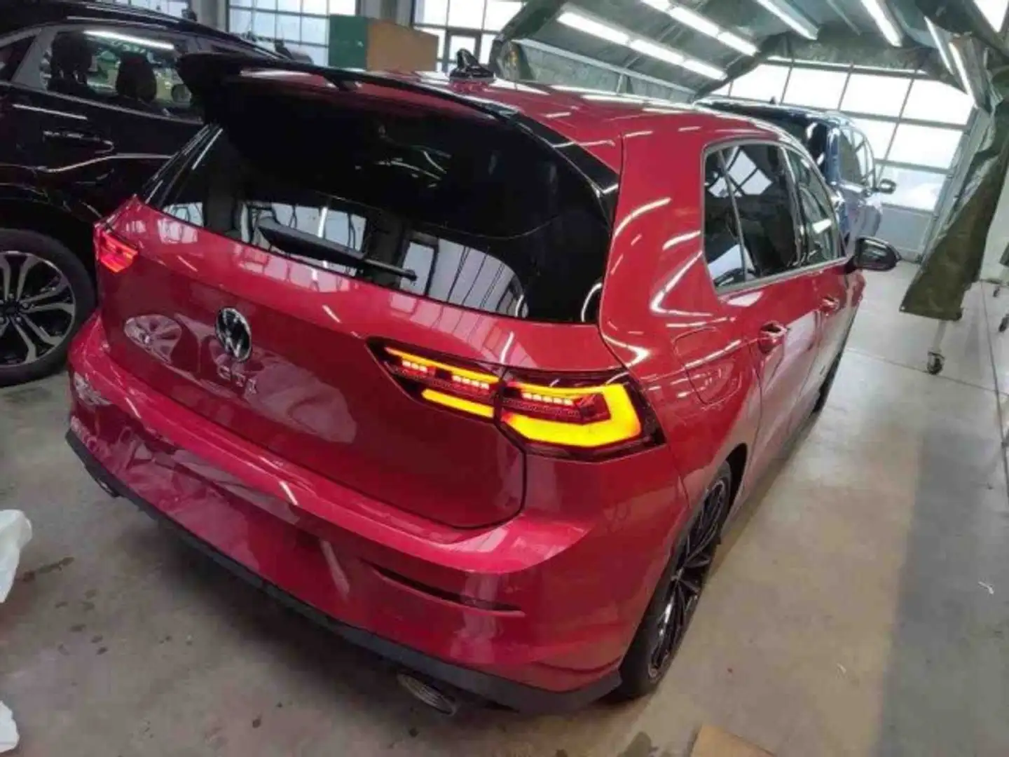 Volkswagen Golf VIII GTI Clubsport 2.0 TSI DSG Akrapovic Klima Rot - 2