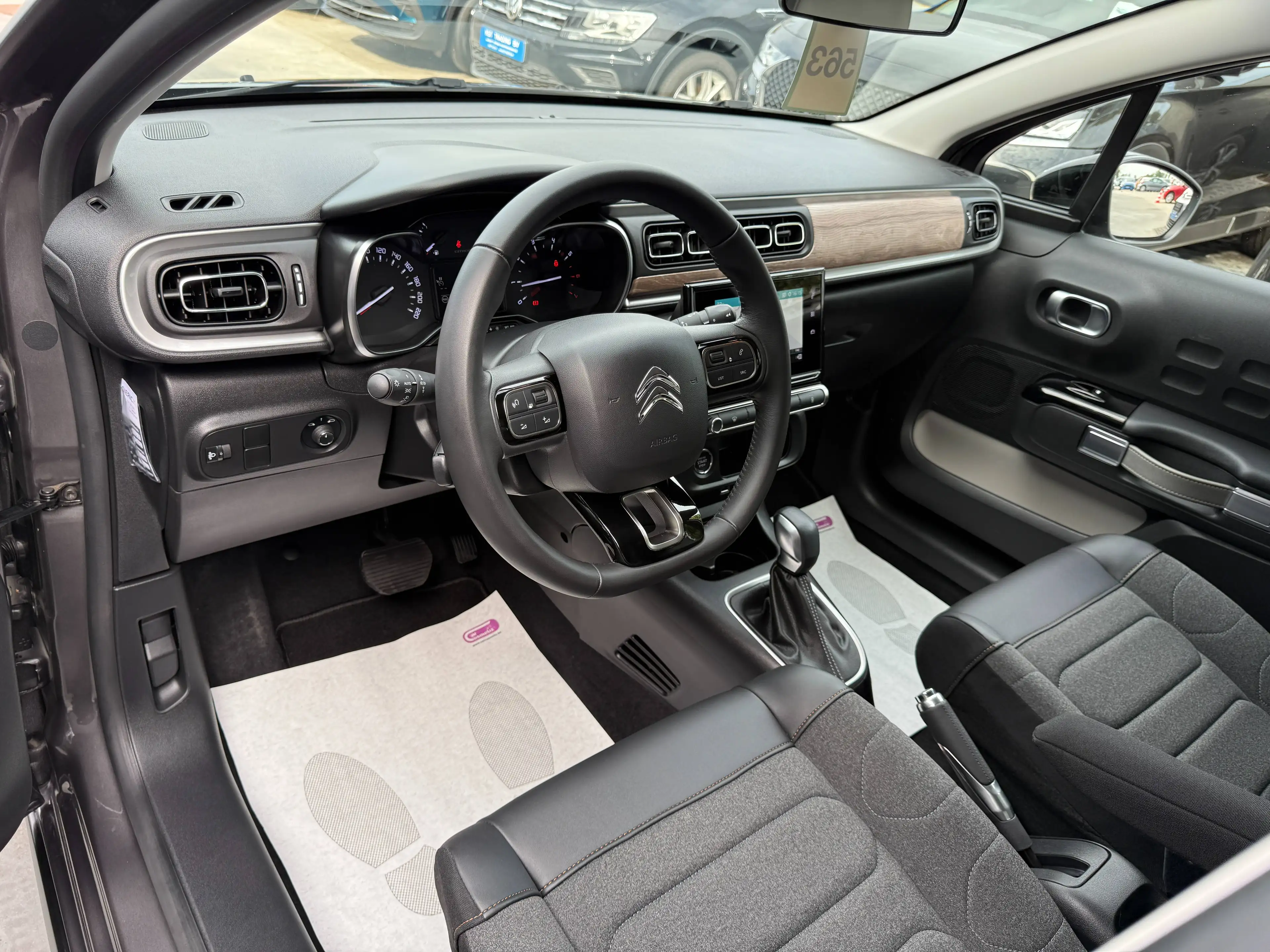 Citroen C3 1.2i 110PK SHINE AUTOMAAT NAVIGATIE CAMERA FULL LED CARPLAY PDC V+A BLUETOOTH — photo 13