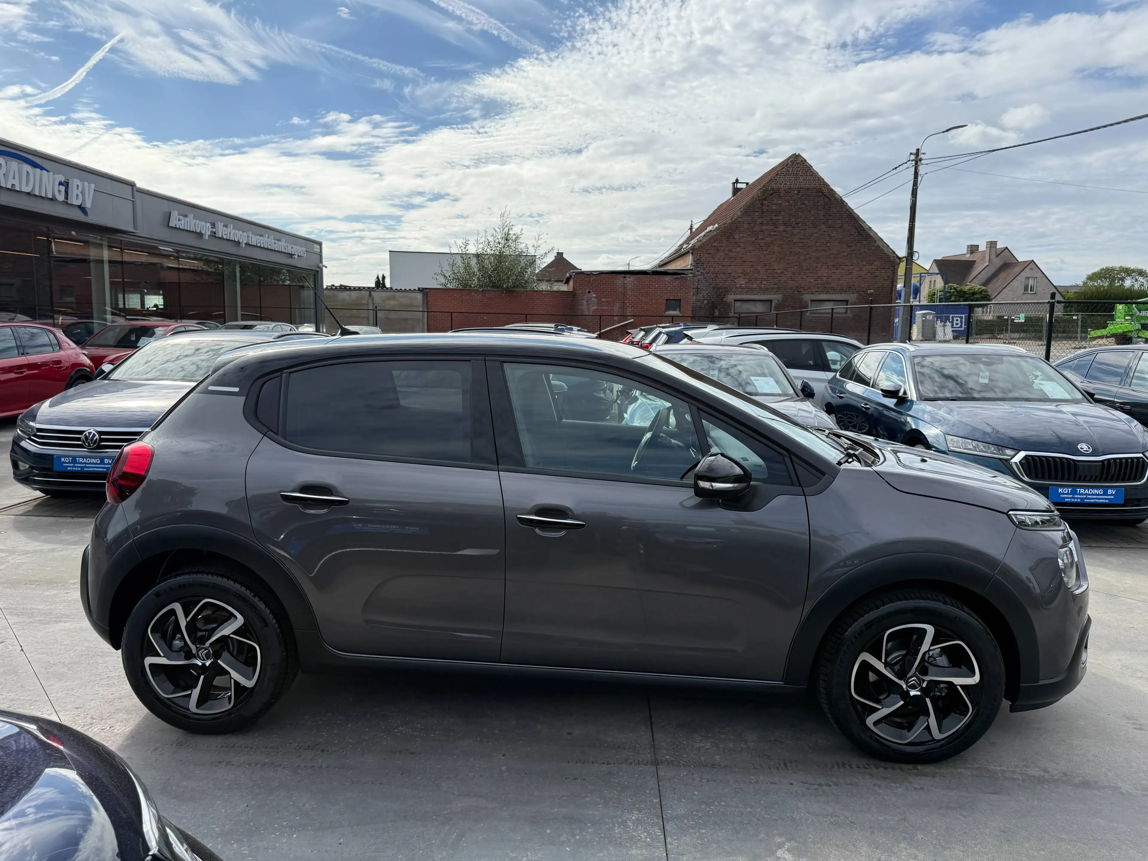 Citroen C3 1.2i 110PK SHINE AUTOMAAT NAVIGATIE CAMERA FULL LED CARPLAY PDC V+A BLUETOOTH — photo 4