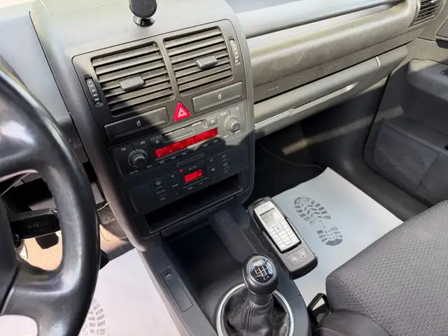 Audi A2 view 13