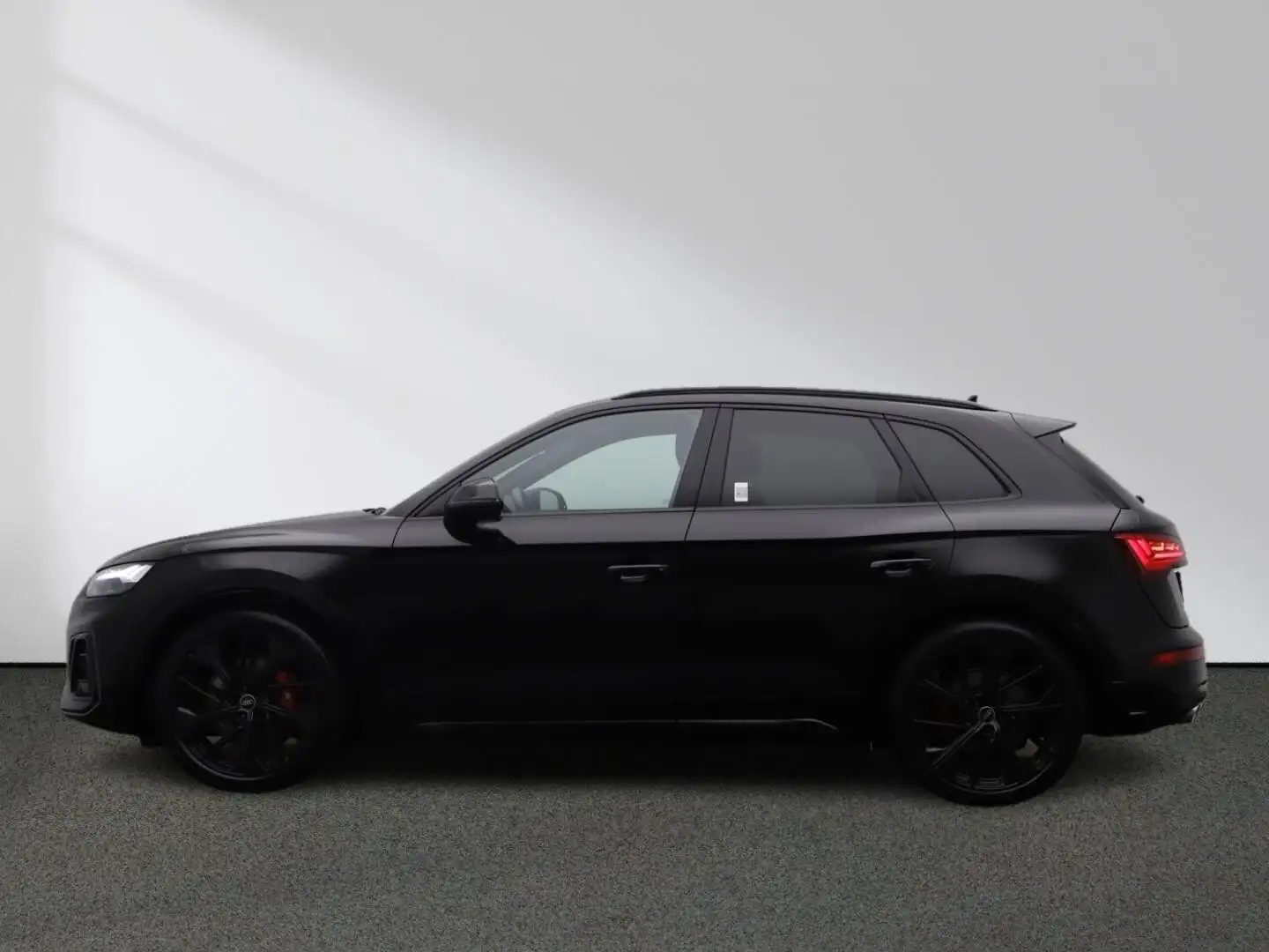 Audi SQ5 3.0 TDI quattro Matrix Pano B&O Digi-Cockpit Schwarz - 2